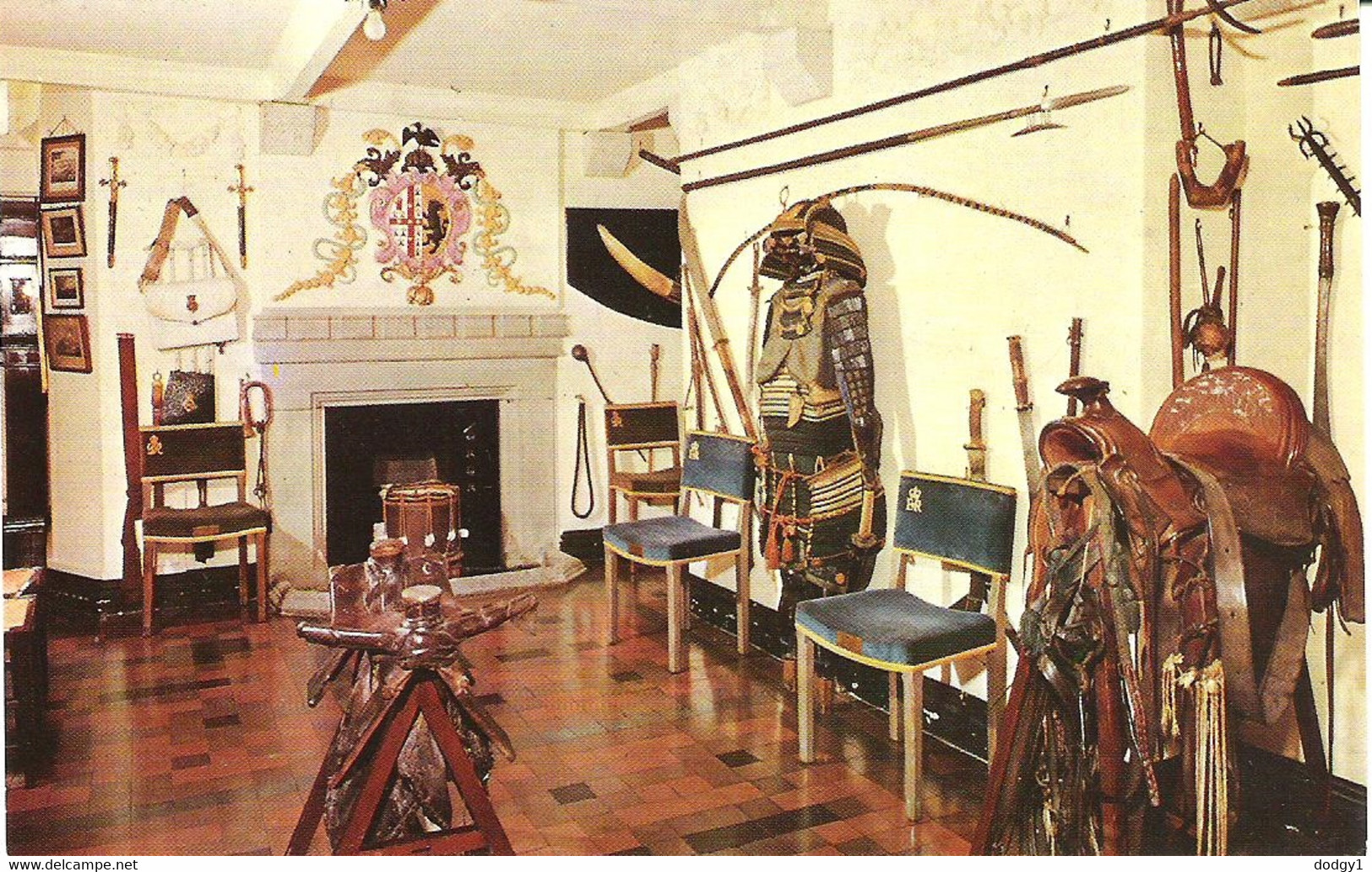 THE ARMOURY, ST. MICHAELS MOUNT, CORNWALL, ENGLAND. UNUSED POSTCARD Kw9 - St Michael's Mount