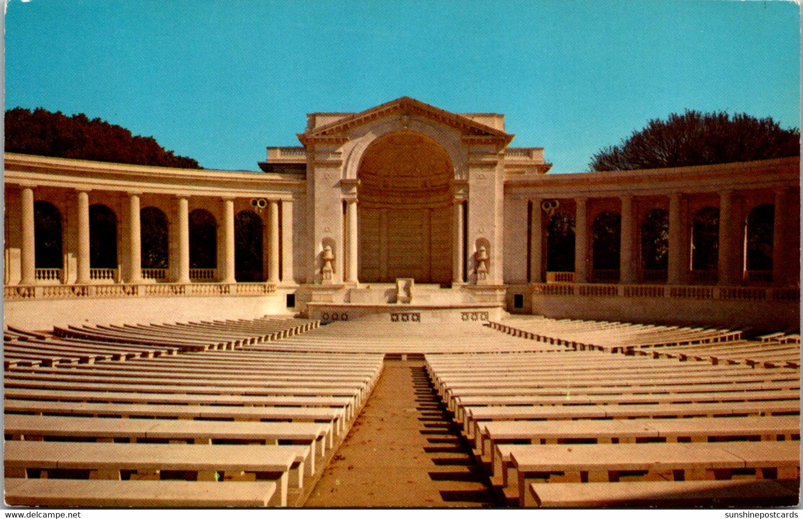 Virginia Arlington Memorial Amphitheatre - Arlington