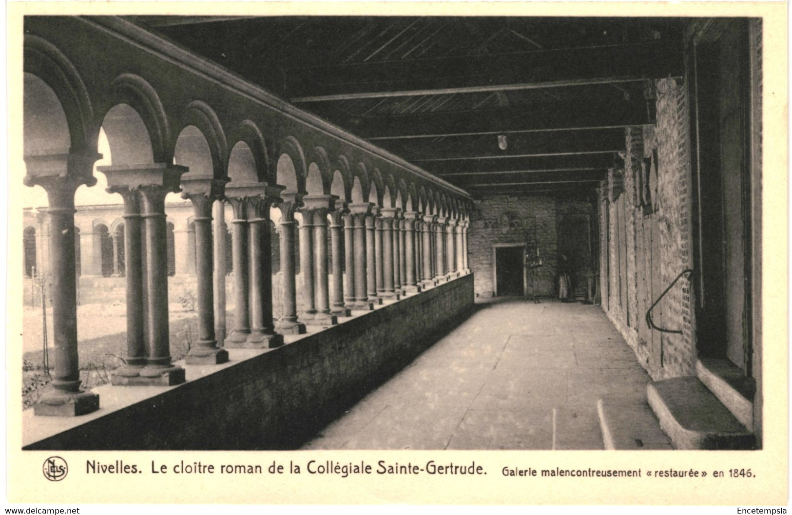 CPA Carte Postale Belgique Nivelles Cloître Roman De La Collégiale  Sainte Gertrude  Galerie VM51055 - Nijvel