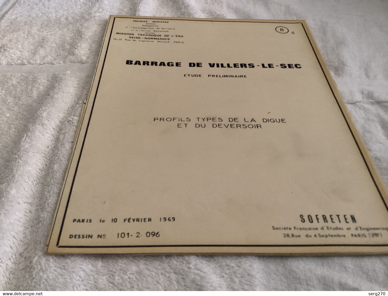 Barrage De Villiers Le Sec  Premier Ministre Délégation à L’aménagement Numéro 6 Profil Des Digues - Obras Públicas