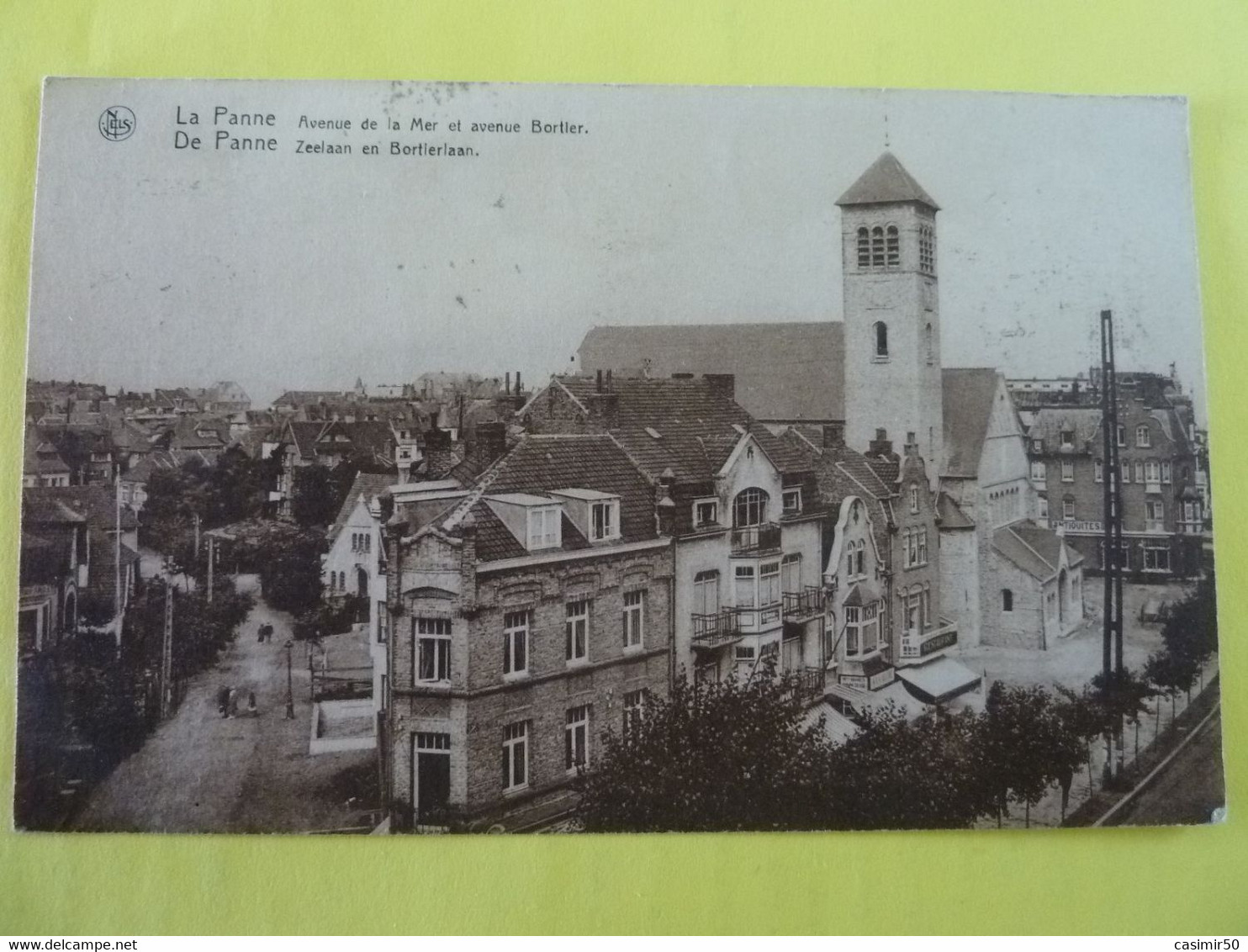 LA PANNE  AVENUE DE LA MER ET AVENUE BORLIER - De Panne