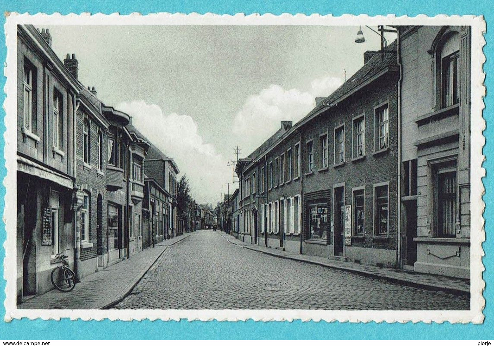 * Hamme A/Durme (Oost Vlaanderen) * (Nels, Uitg Marien) Slangstraat, Rue Du Serpent, Straatzicht, Vélo, Old, Rare - Hamme