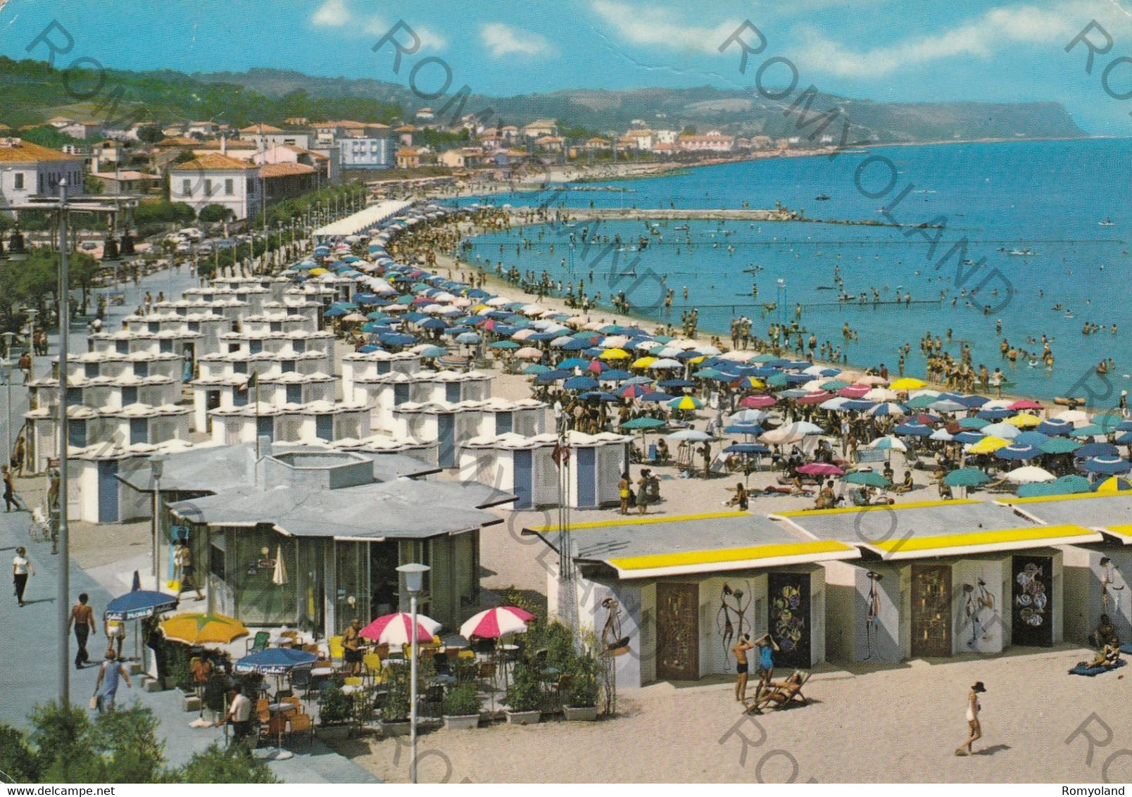 CARTOLINA  FANO,MARCHE,VEDUTA AEREA,RIVIERA ADRIATICA,LA SPIAGGIA,MARE,ESTATE,BELLA ITALIA,BOLLO STACCATO,VIAGGIATA 1971 - Fano