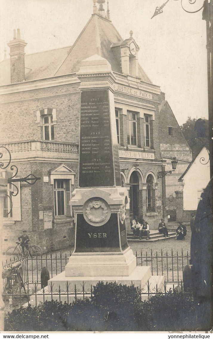 80 - SOMME - AILLY-LE-HAUT-CLOCHER - Carte Photo - Monument Aux Morts - Hôtel De Ville - 10244 - Ailly Le Haut Clocher