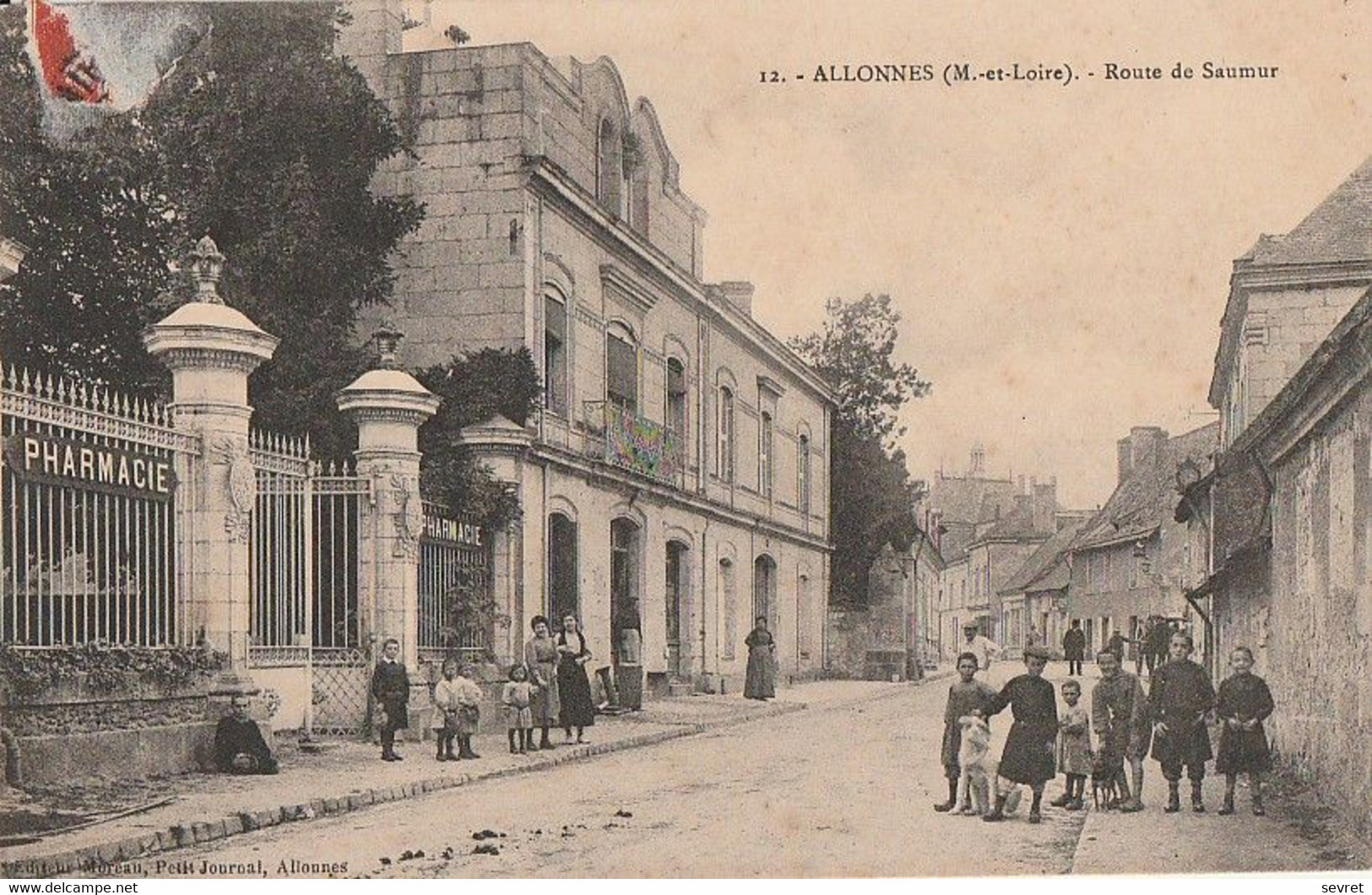 ALLONNES. - Route De Saumur. Animation - Allonnes