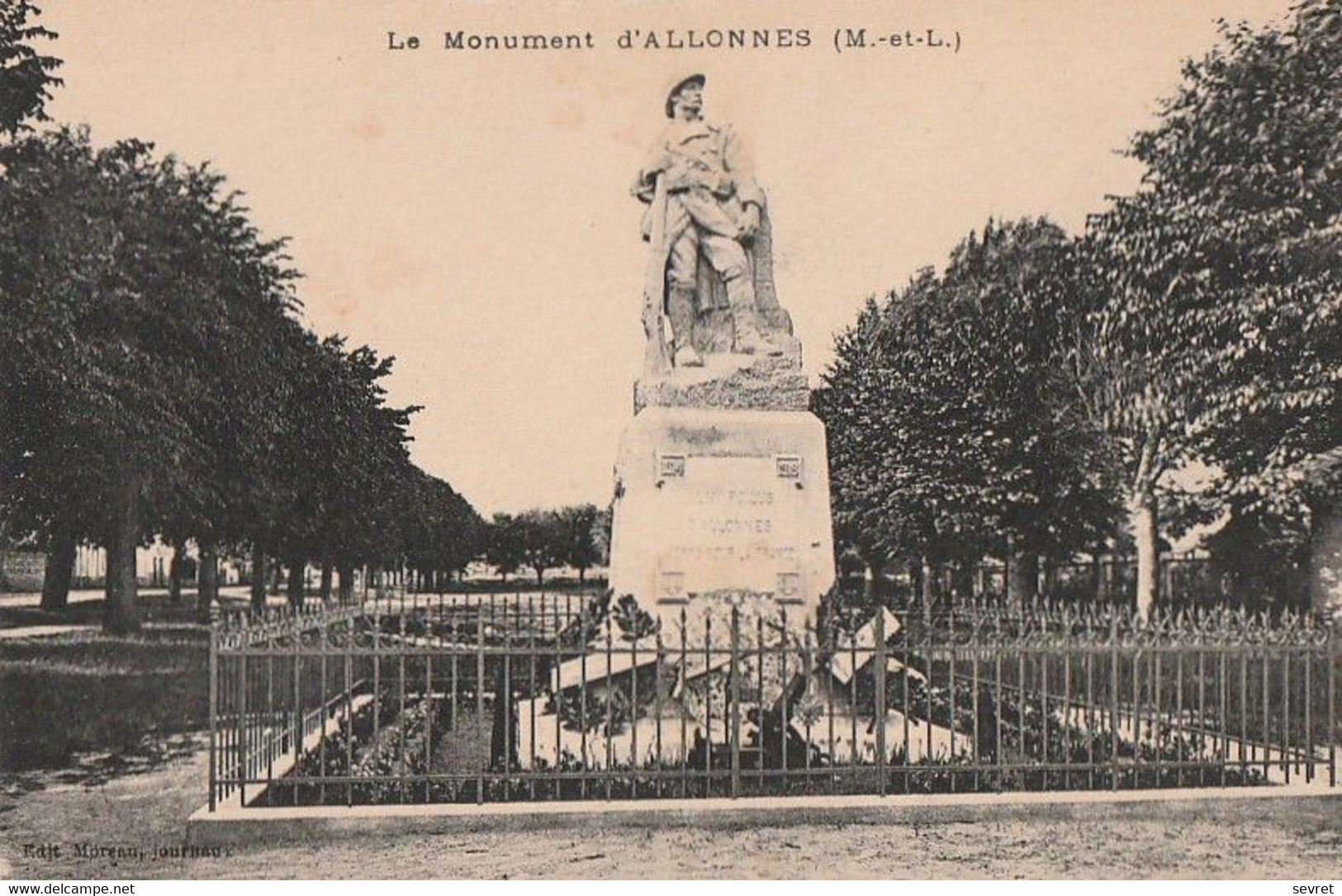 ALLONNES. -  Le Monument Aux Morts - Allonnes