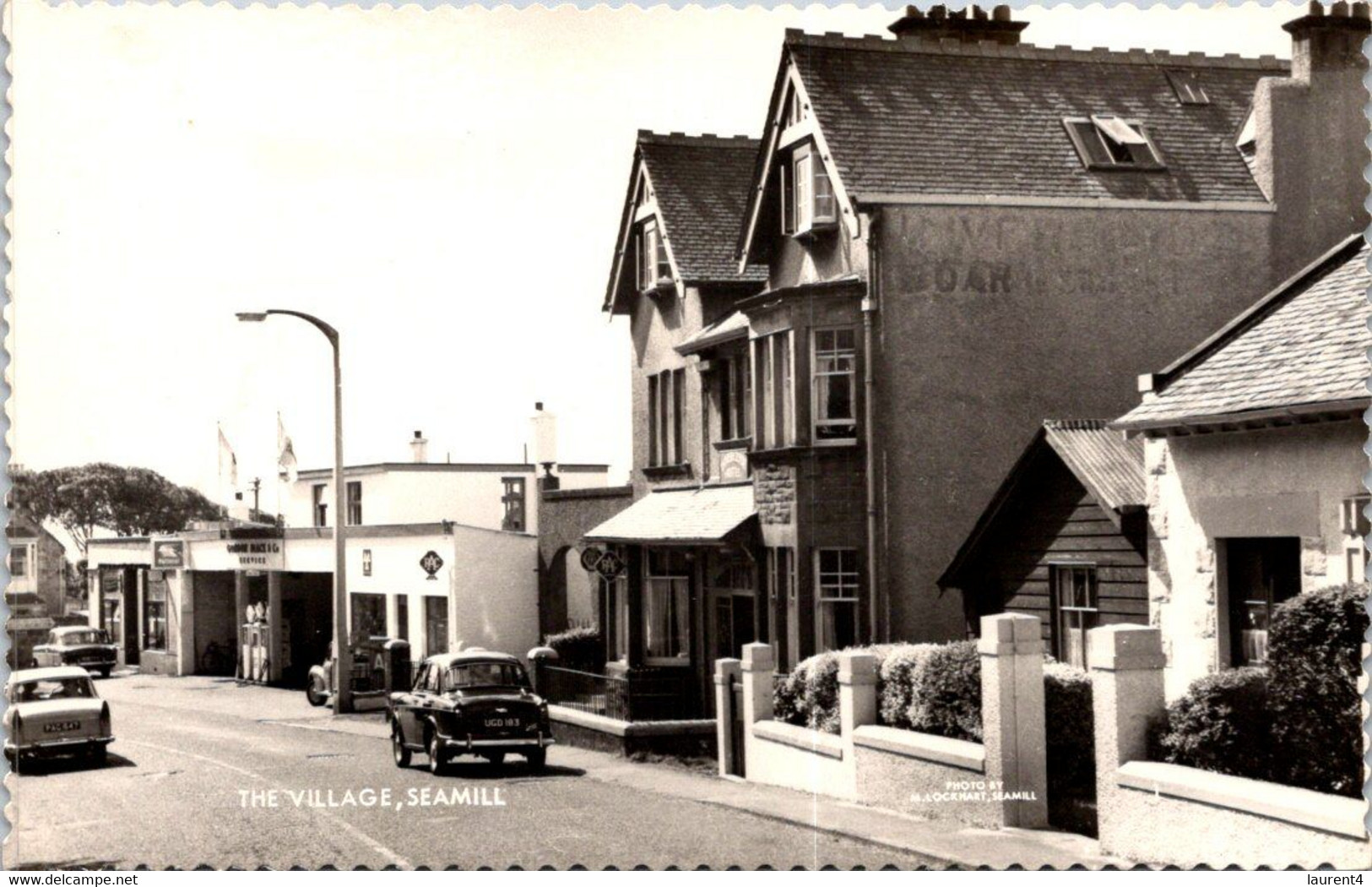 (1 G 48) UK Scotland - (very Old B/w Postcard) - Seamill- The Village - Ayrshire