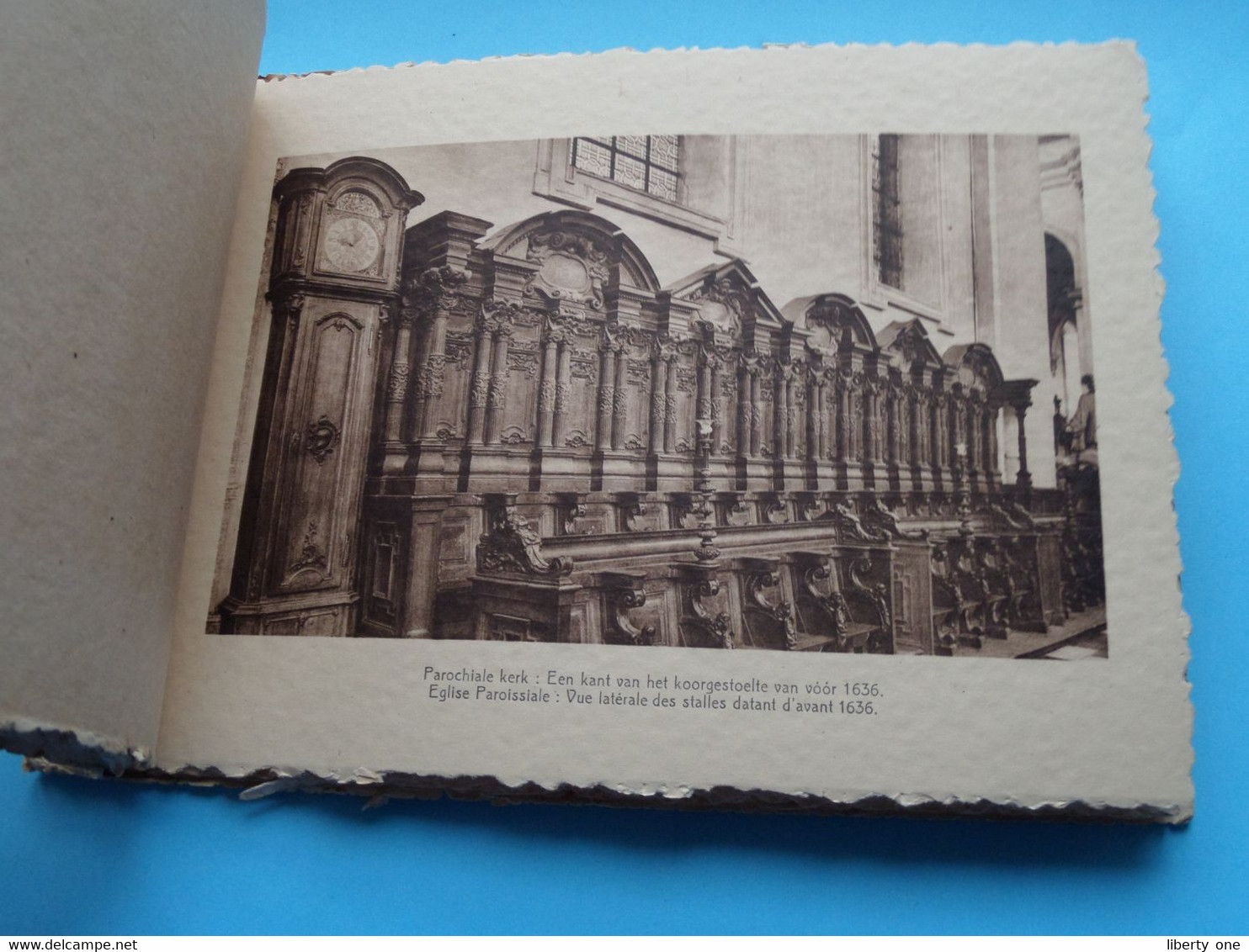 Onze Lieve Vrouwkerk van NINOVE Eglise Notre-Dame ( Uitg. Huis AVOUX >>> Zie / Voir scans ) dit zijn GEEN Postkaarten !