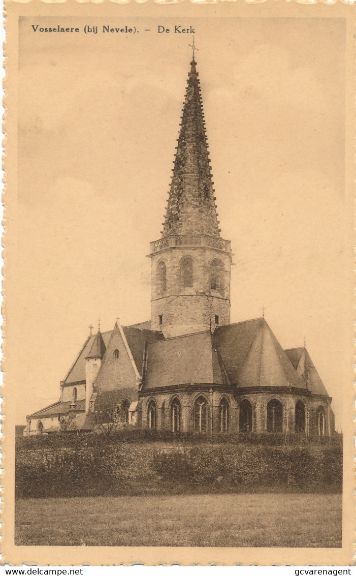 VOSSELAERE ( BIJ NEVELE ) DE KERK      2 SCANS - Nevele