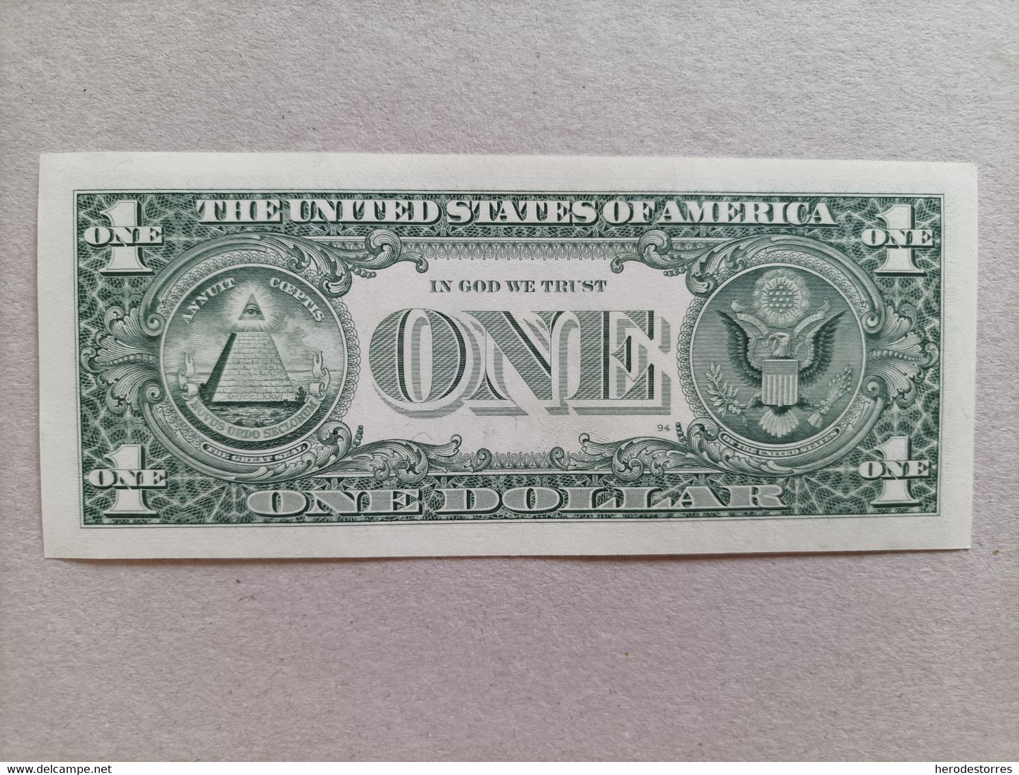 Billete De Estados Unidos De 1 Dólar, UNC - A Identifier