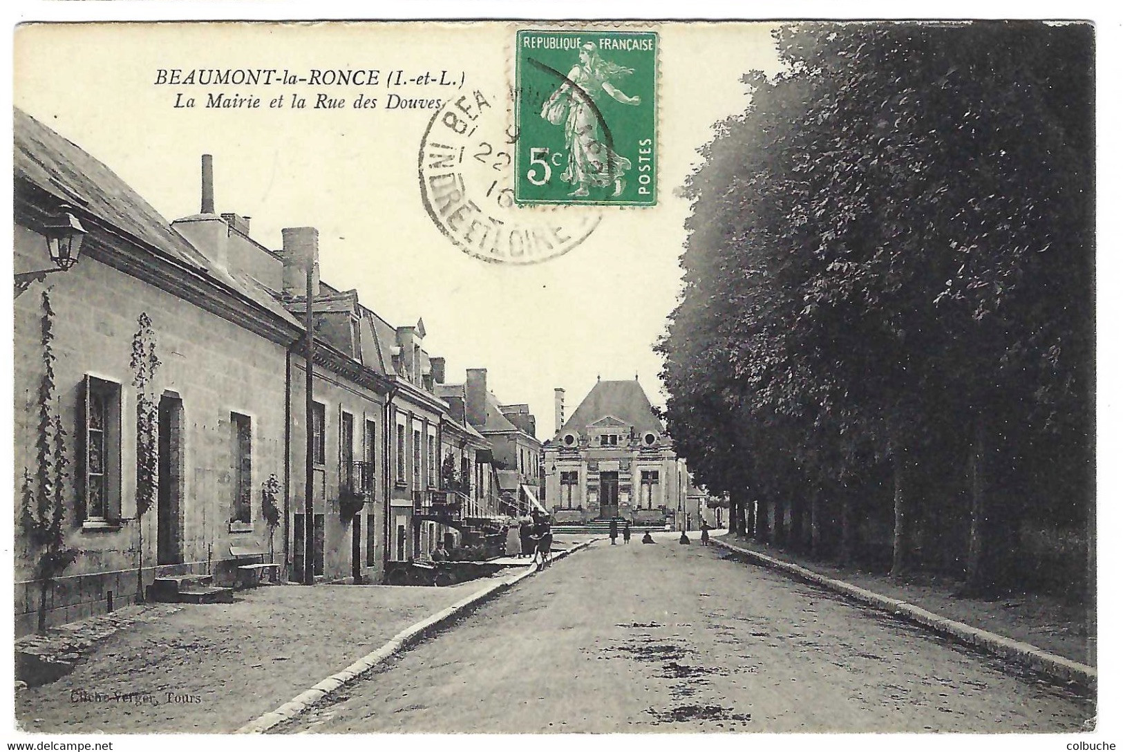 37 - BEAUMONT-la-RONCE +++ La Mairie Et La Rue Des Douves +++ Carte Rare +++ - Beaumont-la-Ronce