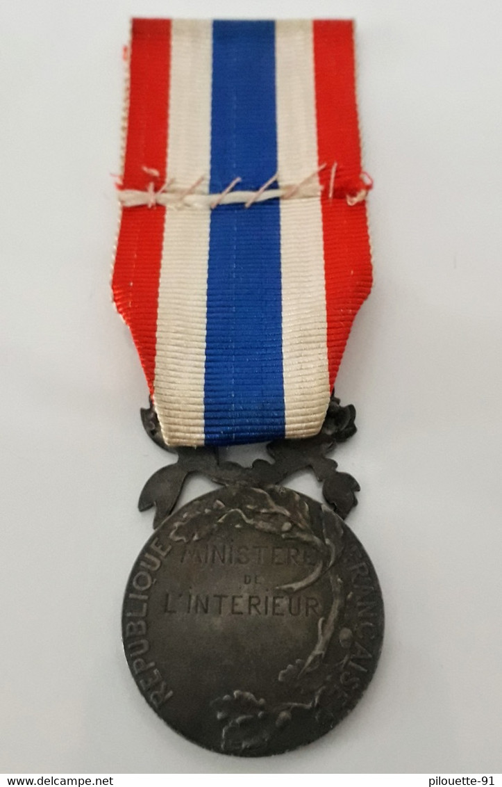 Médaille D'Honneur De La Police Municipale Et Rurale, Coudray. - Frankrijk