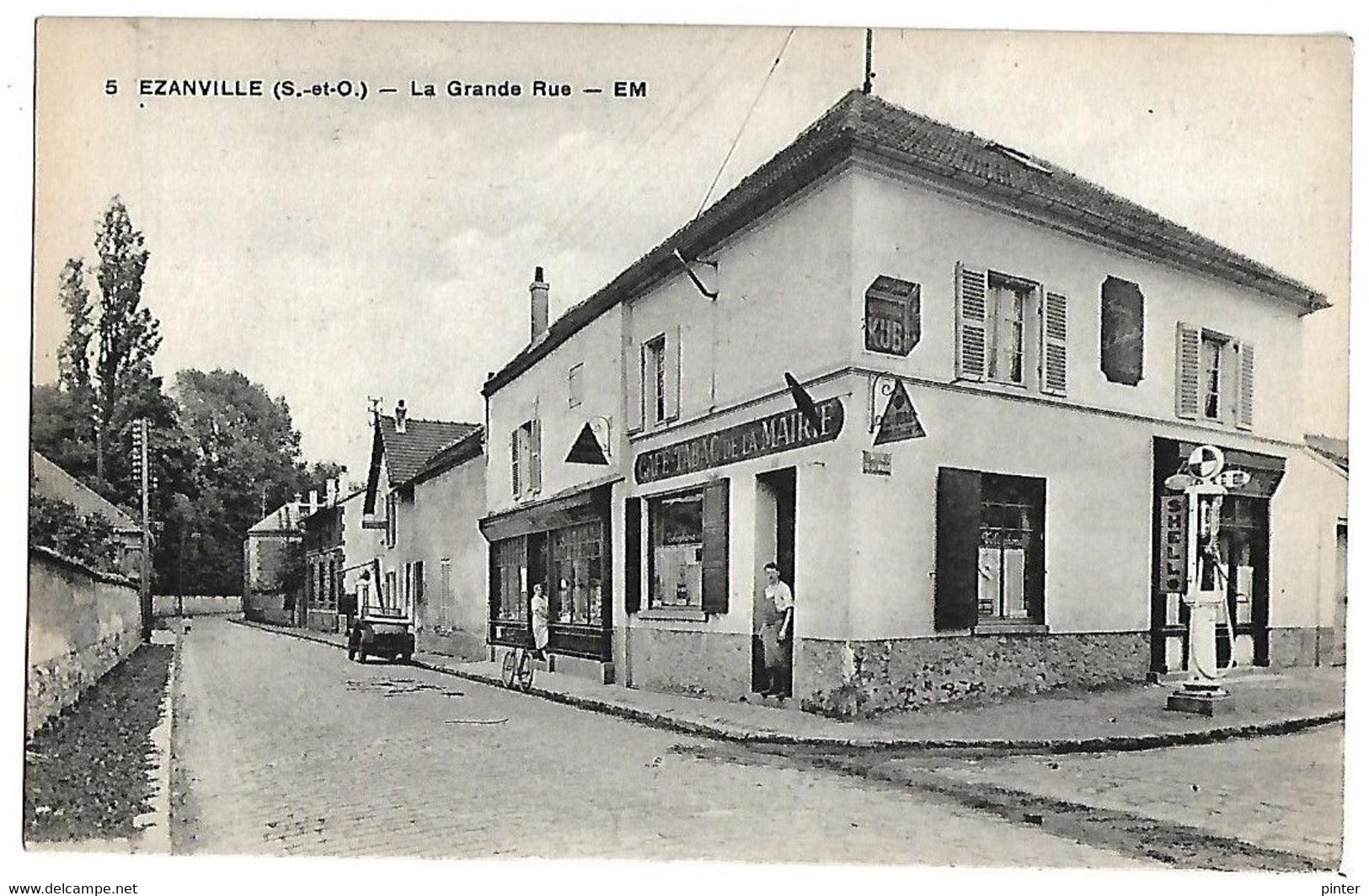 EZANVILLE - La Grande Rue - Pompe à Essence - Ezanville