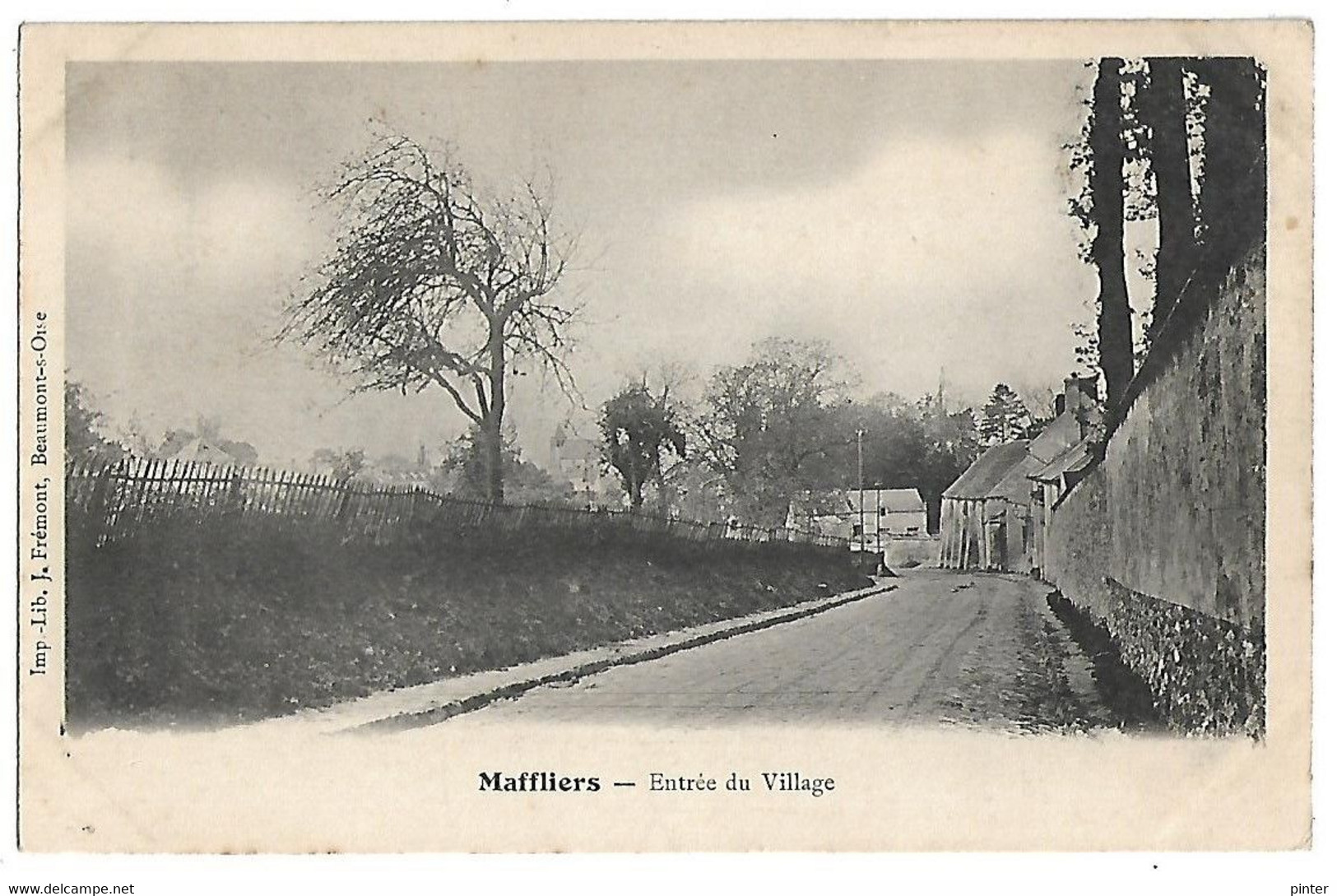 MAFFLIERS - Entrée Du Village - Maffliers