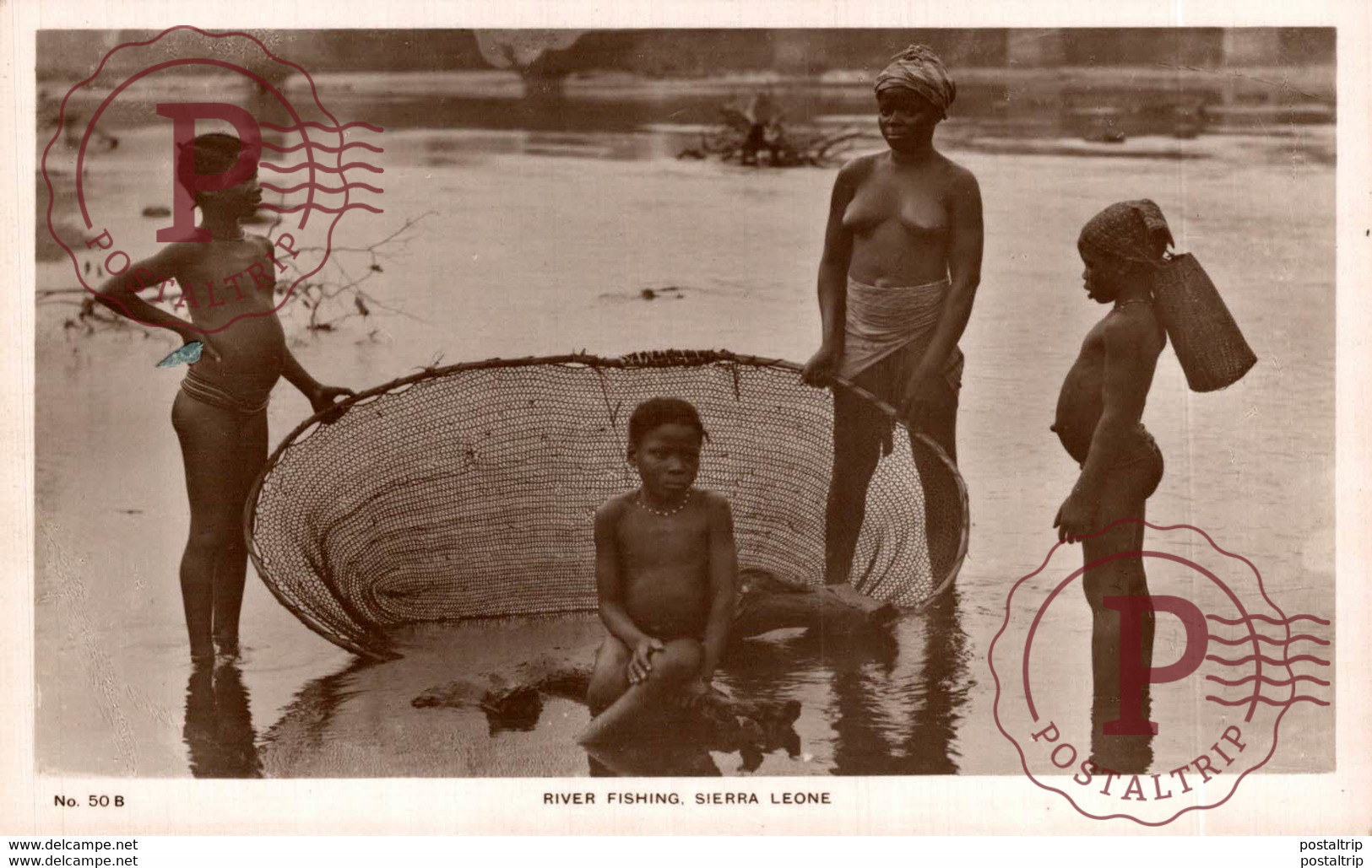 SIERRA LEONA // SIERRA LEONE. RIVER FISHING - Sierra Leone