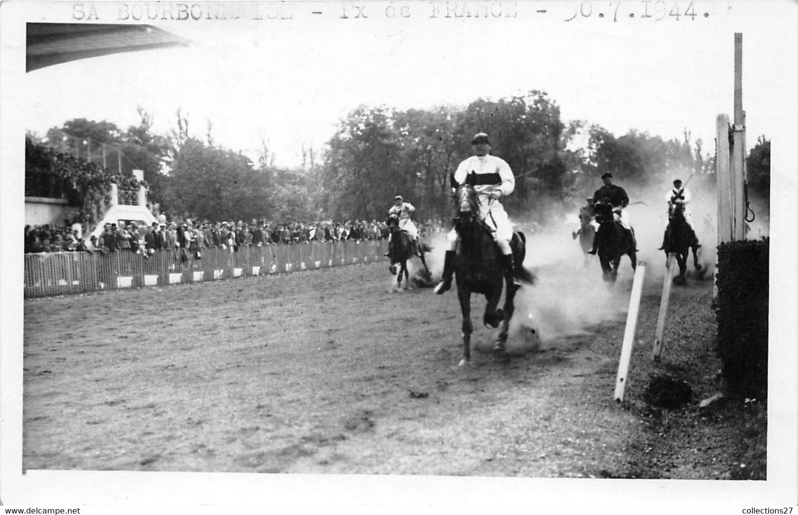 PRIX DE FRANCE-30/07/1944 SA BOURDONNAISE- PETITE JUMENT Sous Les Couleurs De Paul Périchon - Reitsport