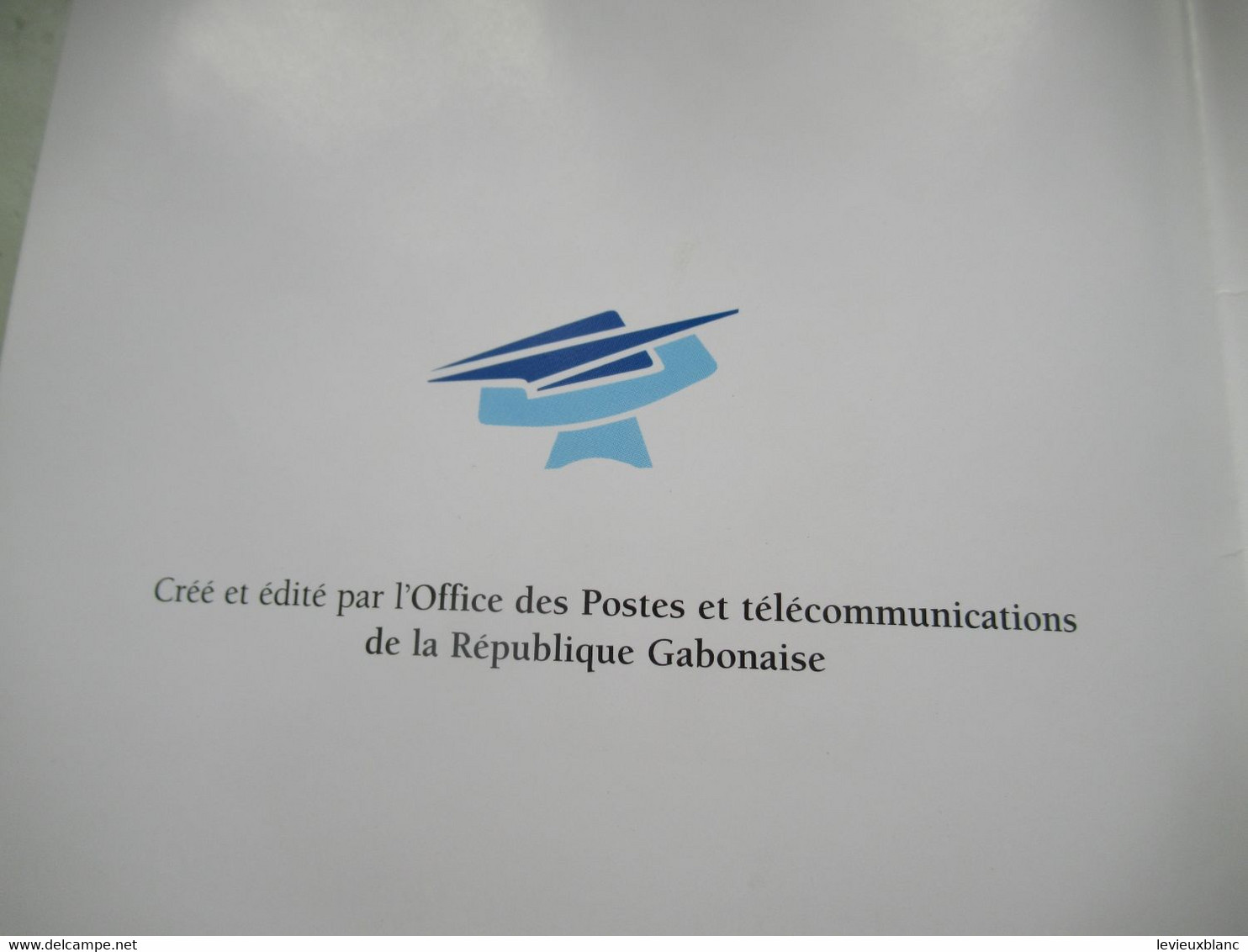 Prospectus D'information D'émission D'un Nouveau Timbre Poste/ Lutte Contre Le SIDA/Office Des P &T/GABON/2002  TIMB152 - Gabun (1960-...)