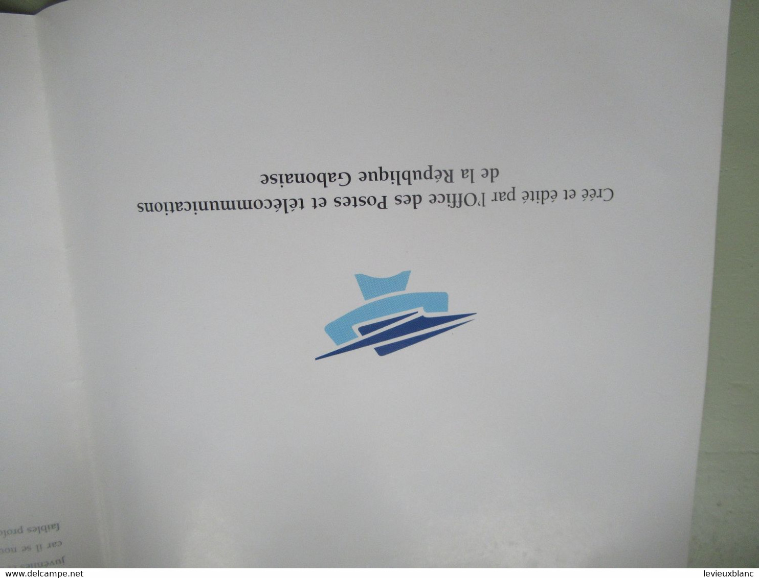 Prospectus D'information D'émission D'un Nouveau Timbre Poste/ Lutte Contre Le SIDA/Office Des P &T/GABON/2002  TIMB153 - Gabón (1960-...)