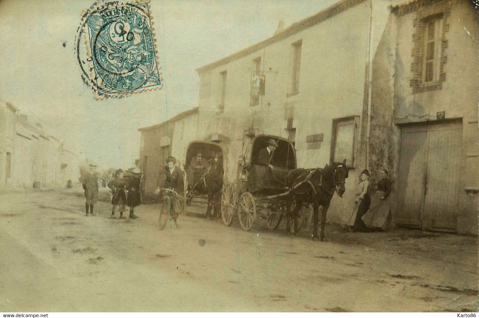 Bouaye * 1904 * Carte Photo * Attelages Diligences Cocher Dans Une Rue Du Village * Hôtel - Bouaye