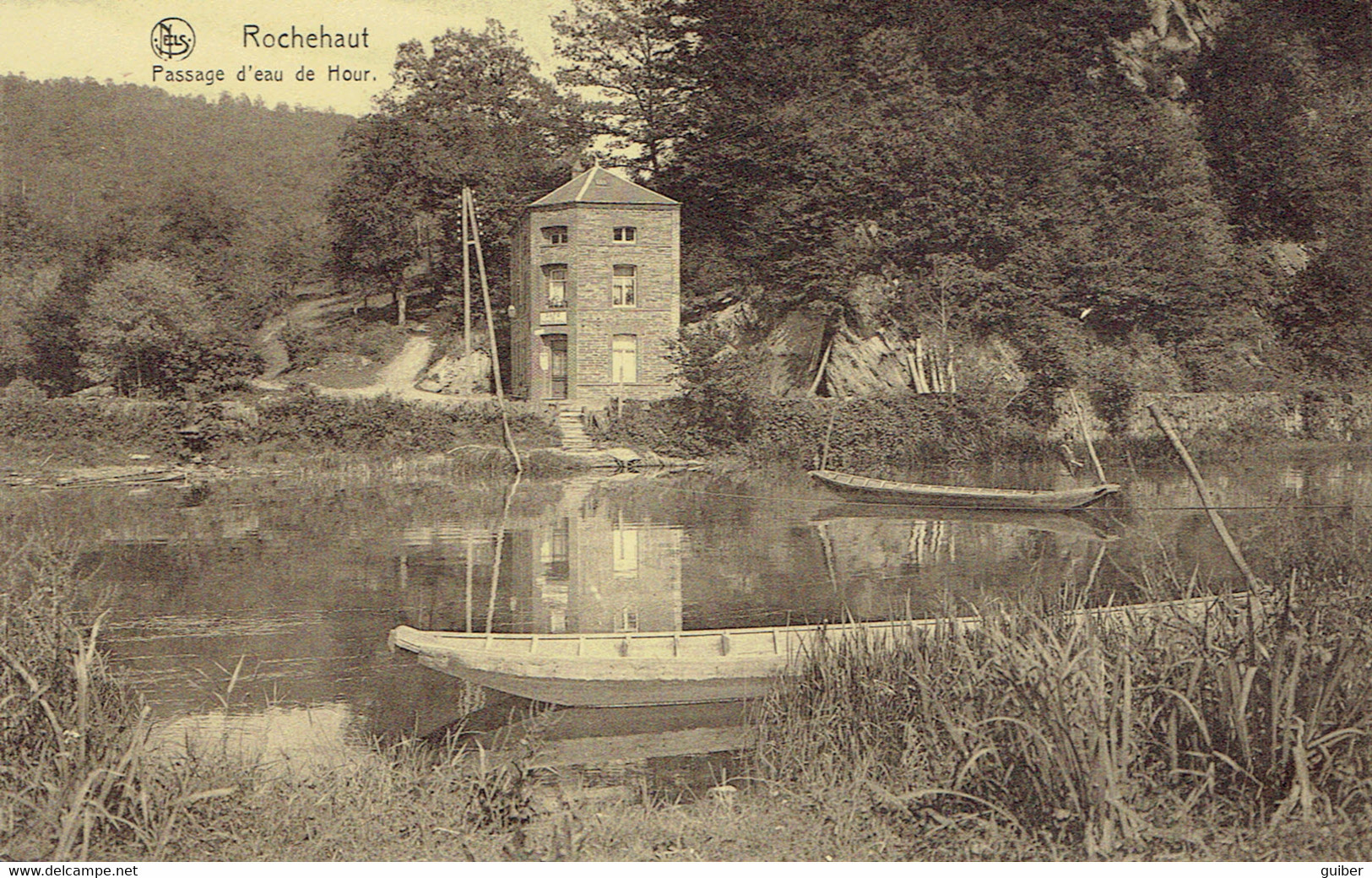 Rochehaut Sur Semois Passage D'eau De Hour En Barque - Bouillon