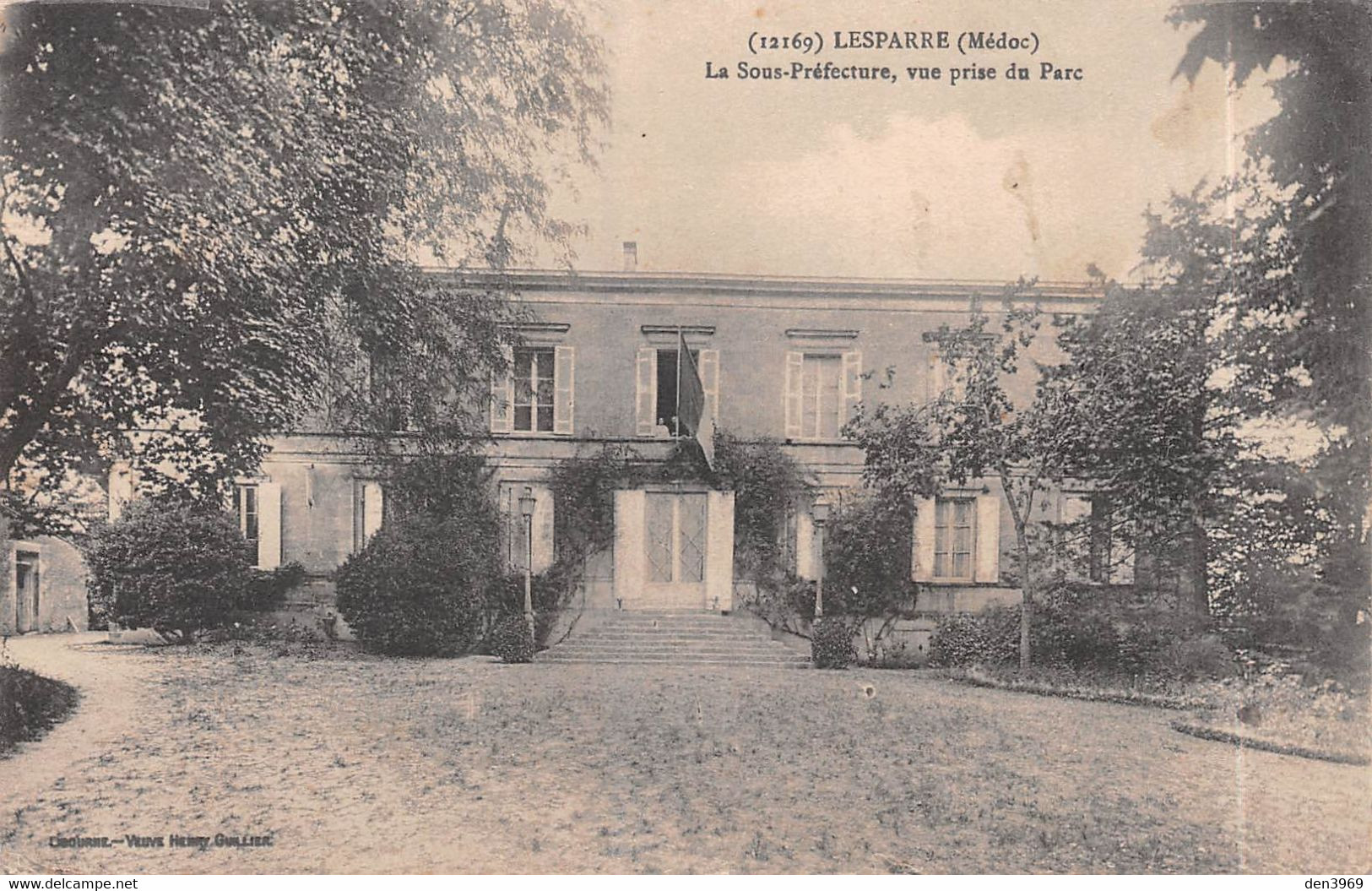 LESPARRE (Gironde) - La Sous-Préfecture, Vue Prise Du Parc - Lesparre Medoc