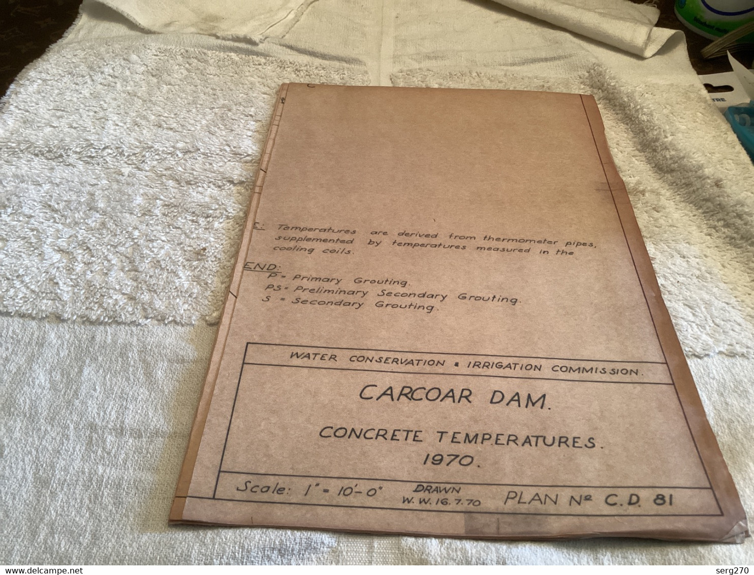 Plan  Carcoar Dam WATER CONSERVATION & IRRIGATION COMMISSION CARCOAR DAM COMPARAISON ENTRE LES FORMES REELLES DU BARRAGE - Obras Públicas