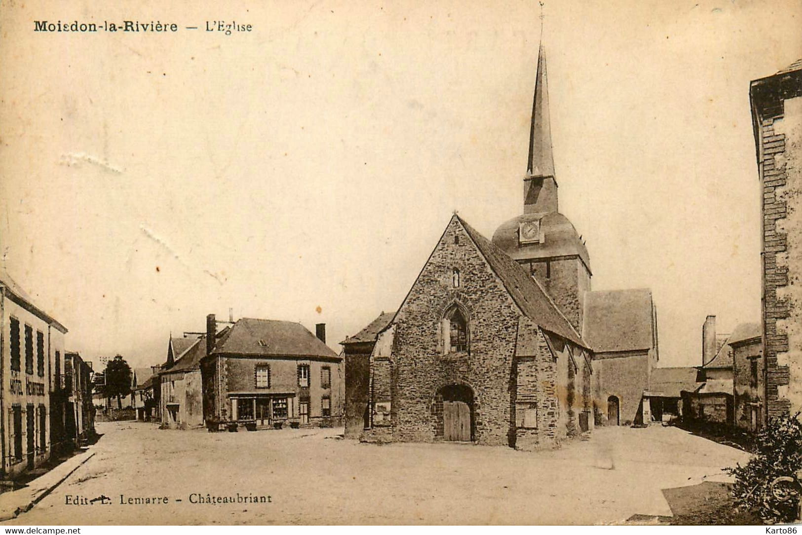 Moisdon La Rivière * Place Et église Du Village - Moisdon La Riviere