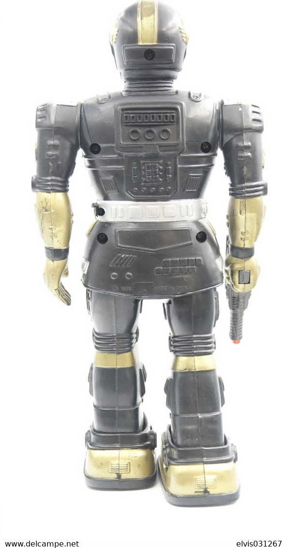 Vintage ACTION FIGURE : Walking Robot Not Tested Space -  1992's - Action Man