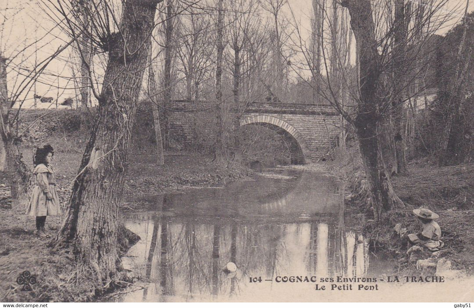 16 La Trache, Le Petit Pont (Cognac) CP Ancienne   ; CP07 - Cognac