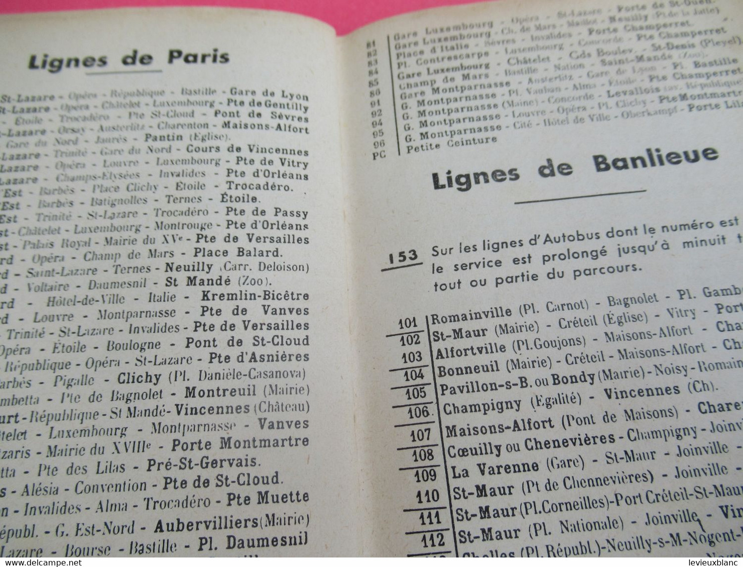 Petit Guide de poche/ L'INDISPENSABLE/ Autobus Paris Banlieue/ Tracés détaillés/ Vers 1945-1950   TRA63