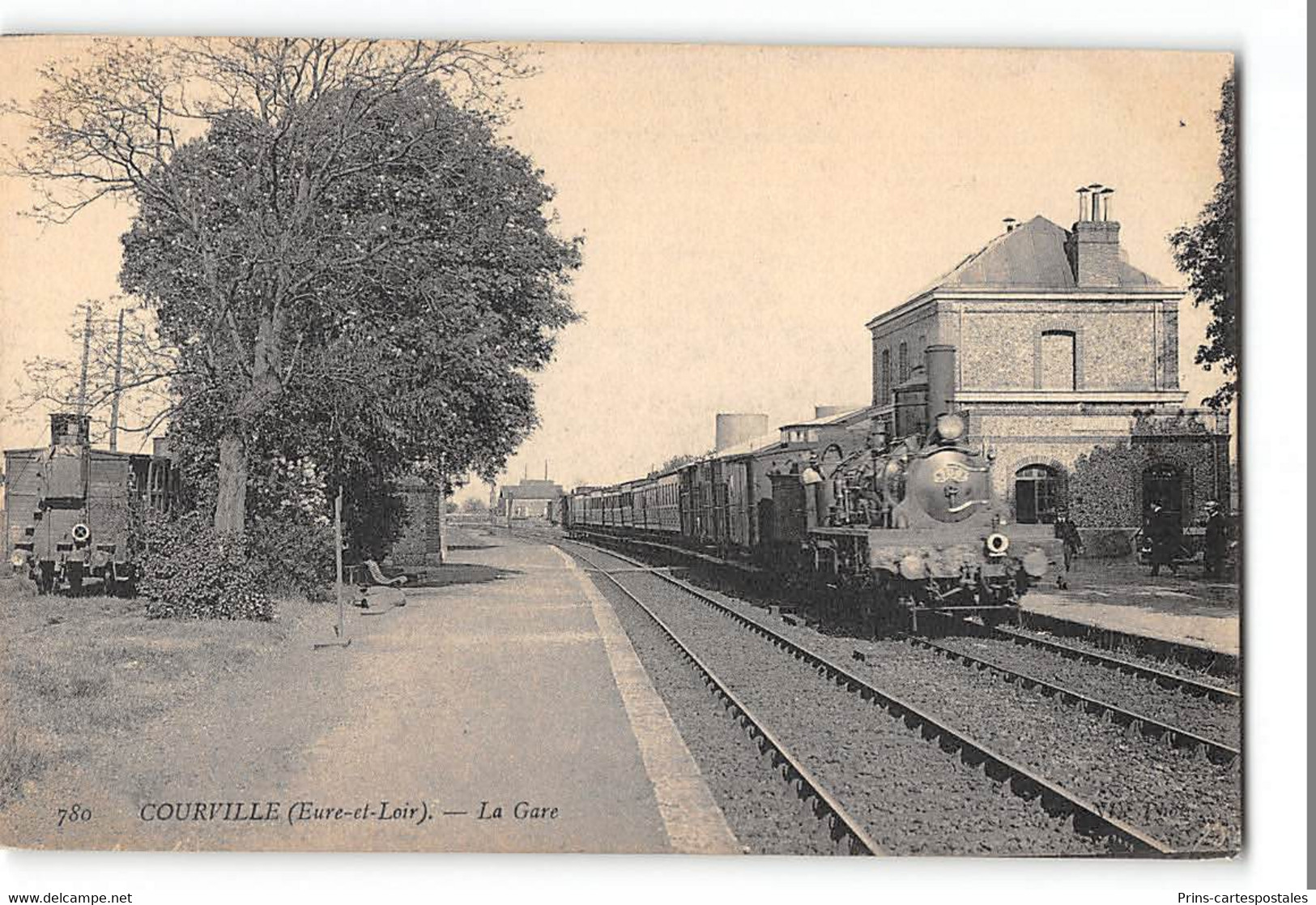 CPA 28 Courville La Gare Train - Courville