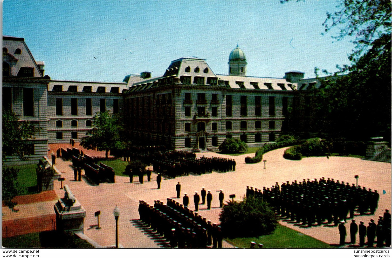 Maryland Annapolis U S Naval Academy Midshipmen In Formation At Bancroft Hall - Annapolis – Naval Academy