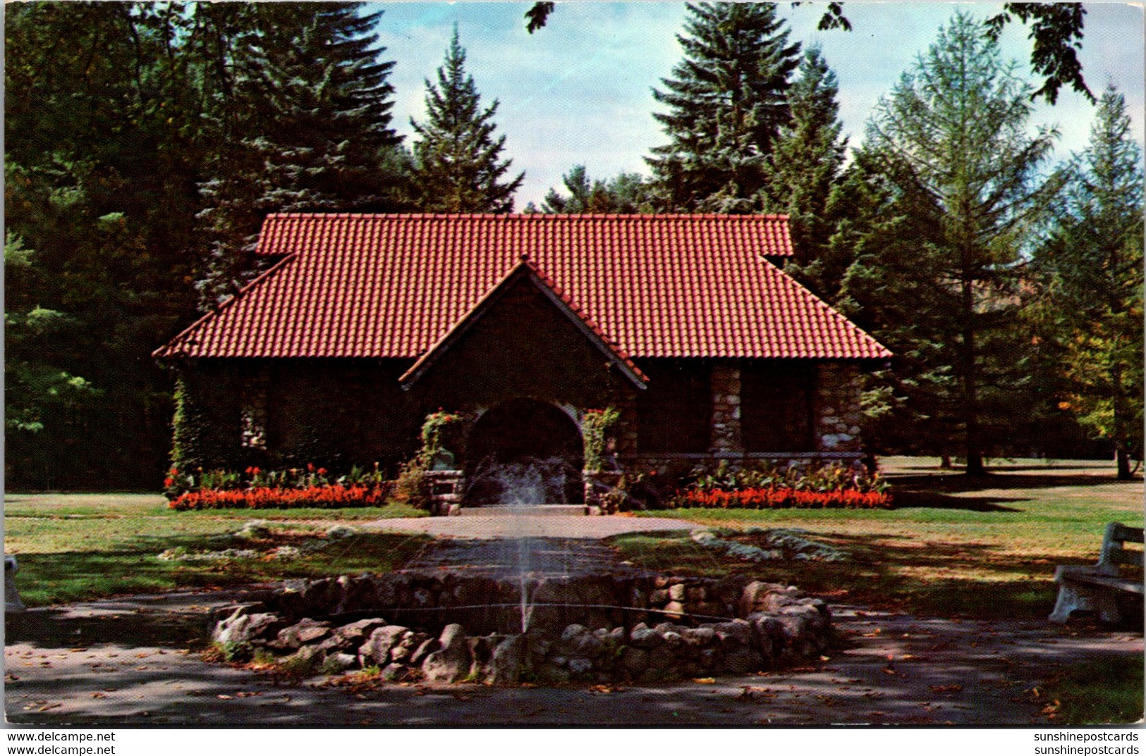 New Hampshire Nashua Horace Greely Park The Pavilion - Nashua