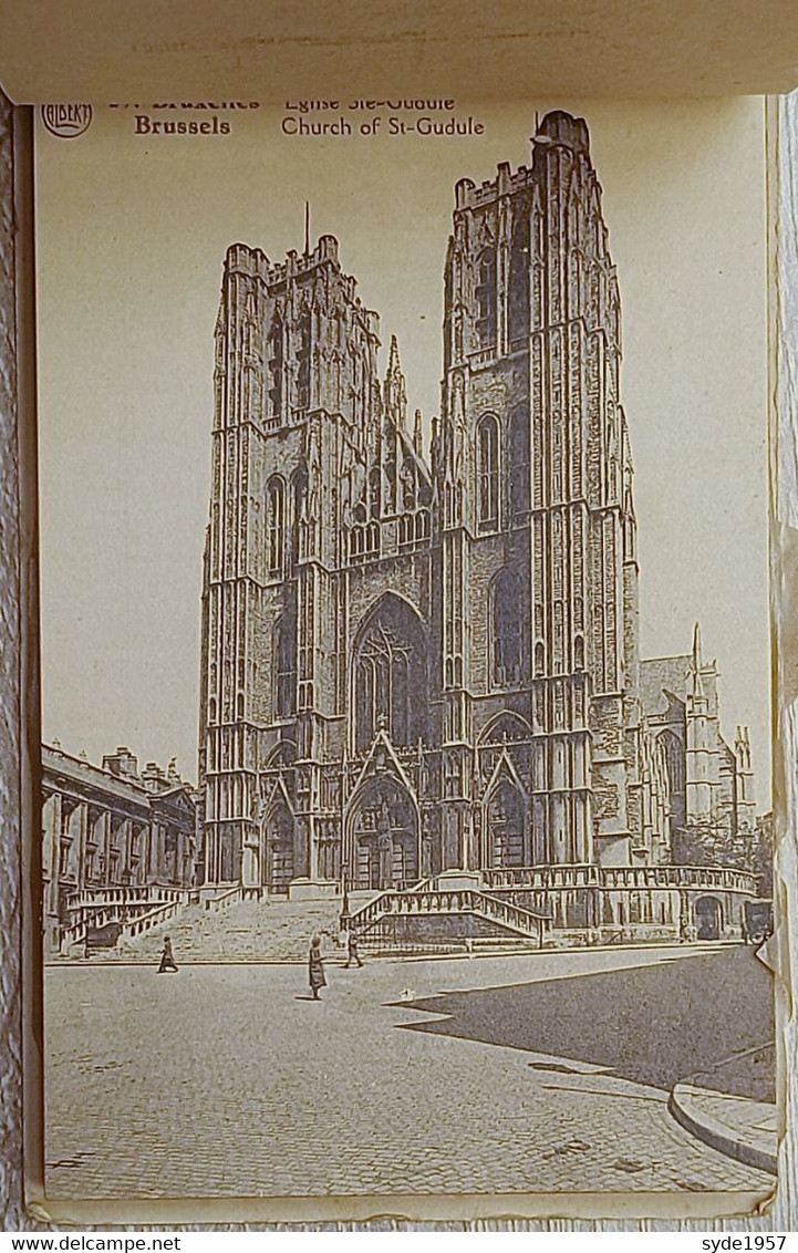 Carnet Souvenir de Bruxelles - 24 Cartes vues - Marque Albert - Les plus jolies. Très Bon état (voir scan)