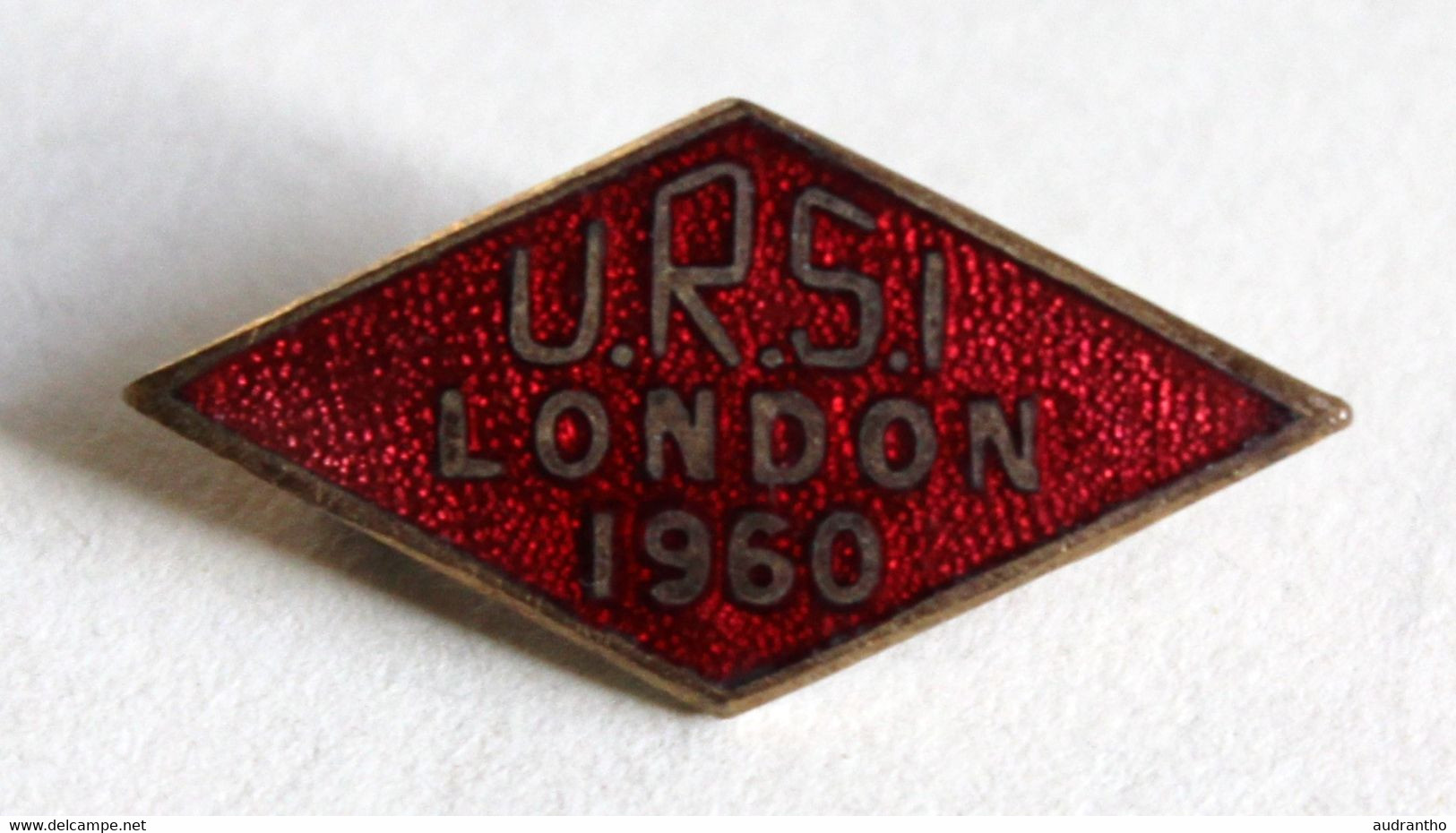 Broche émaillée URSI London Londres 1960 Assemblée Générale Union Radio Scientifique Internationale Radiotélégraphie - Other & Unclassified