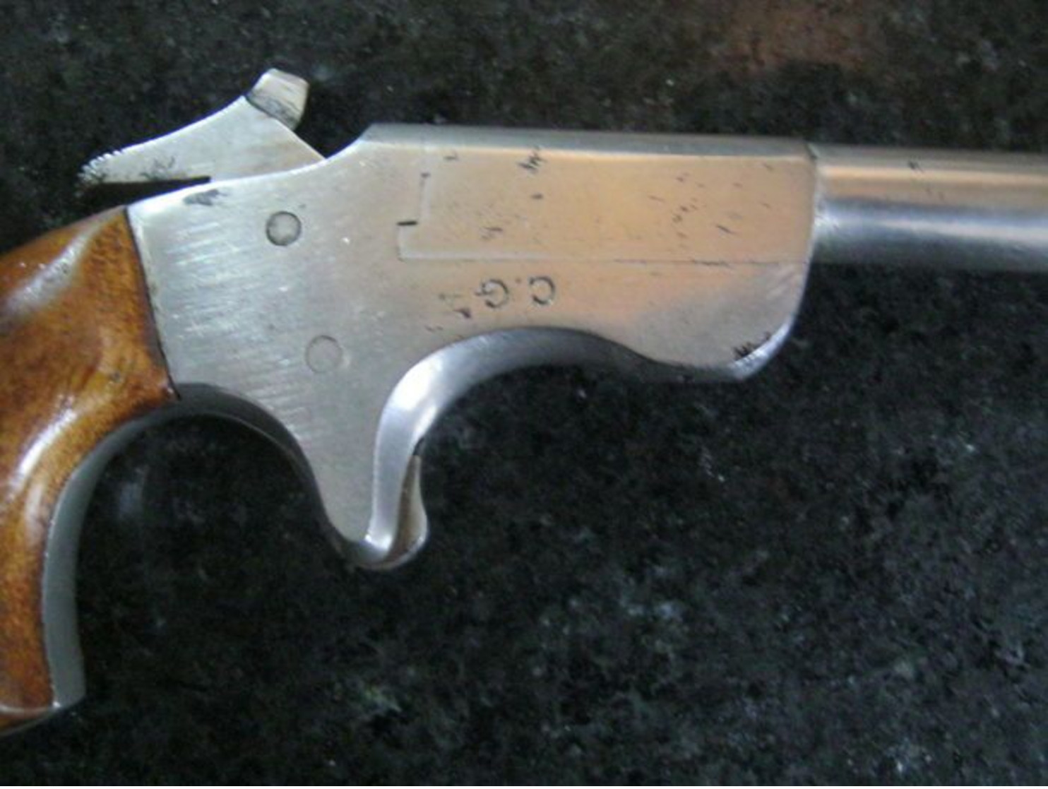 Belgium single shot Deringer pistol, beautifully engineered