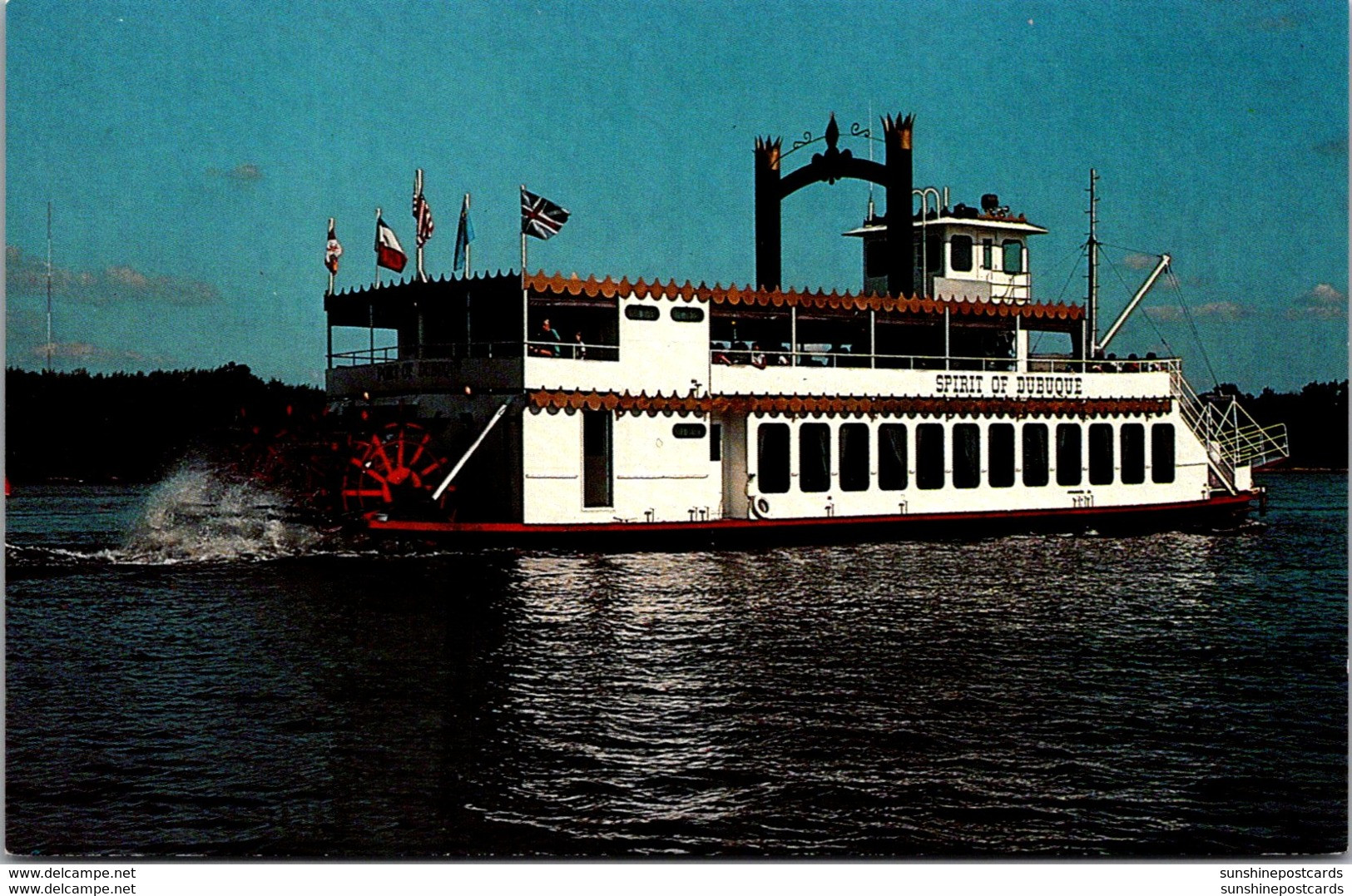 Iowa Dubuque Spirit Of Dubuque Mississippi River Paddlewheeler - Dubuque