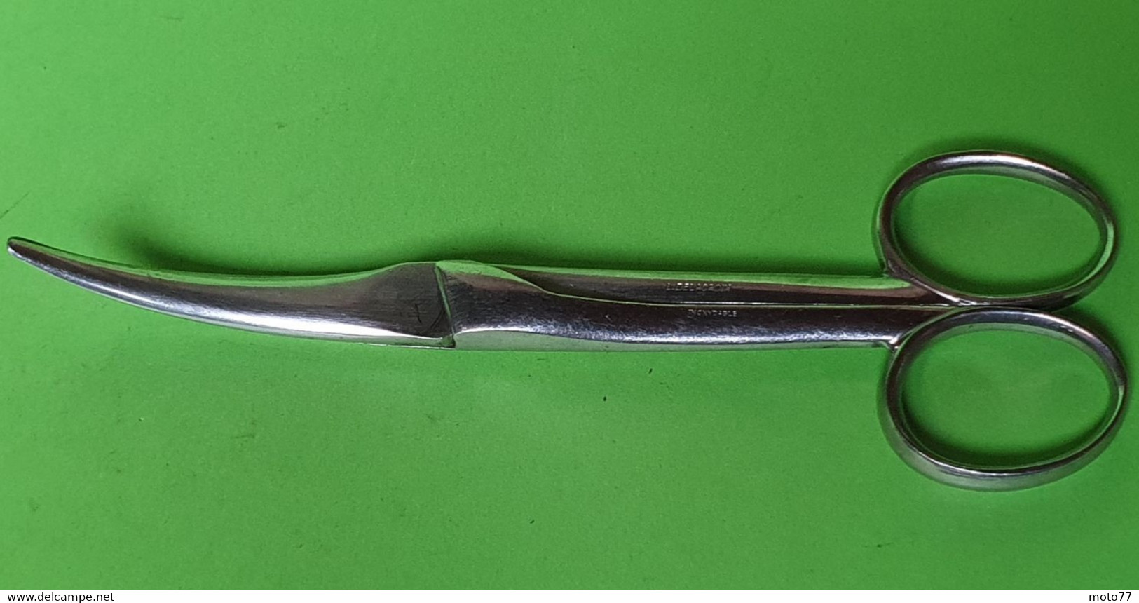 Ancien OUTIL Spécial - Rare Paire De CISEAUX Courbé Médical - Inox Delacroix - "Laissé Dans Son Jus" - Vers 1980 - Andere Geräte