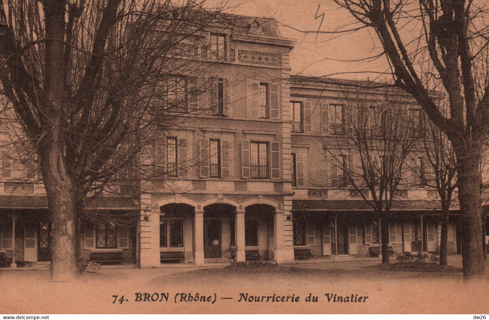 Bron (Rhône) Nourricerie Du Vinatier (Institut IDEF) Edition X. Goutagny - Carte N° 74 Non Circulée - Bron