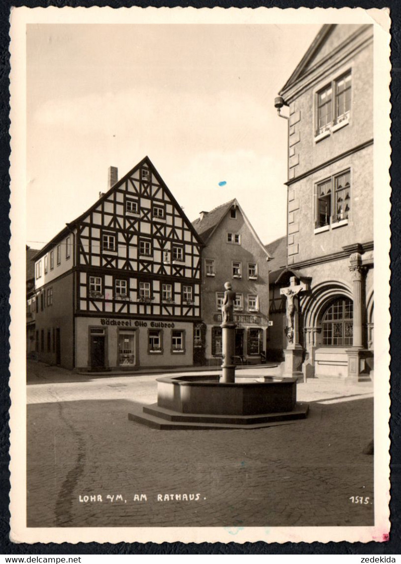 F6089 - Lohr - Rathaus - Fachwerk Fachwerkhaus Brunnen - Foto Schäfer - Lohr