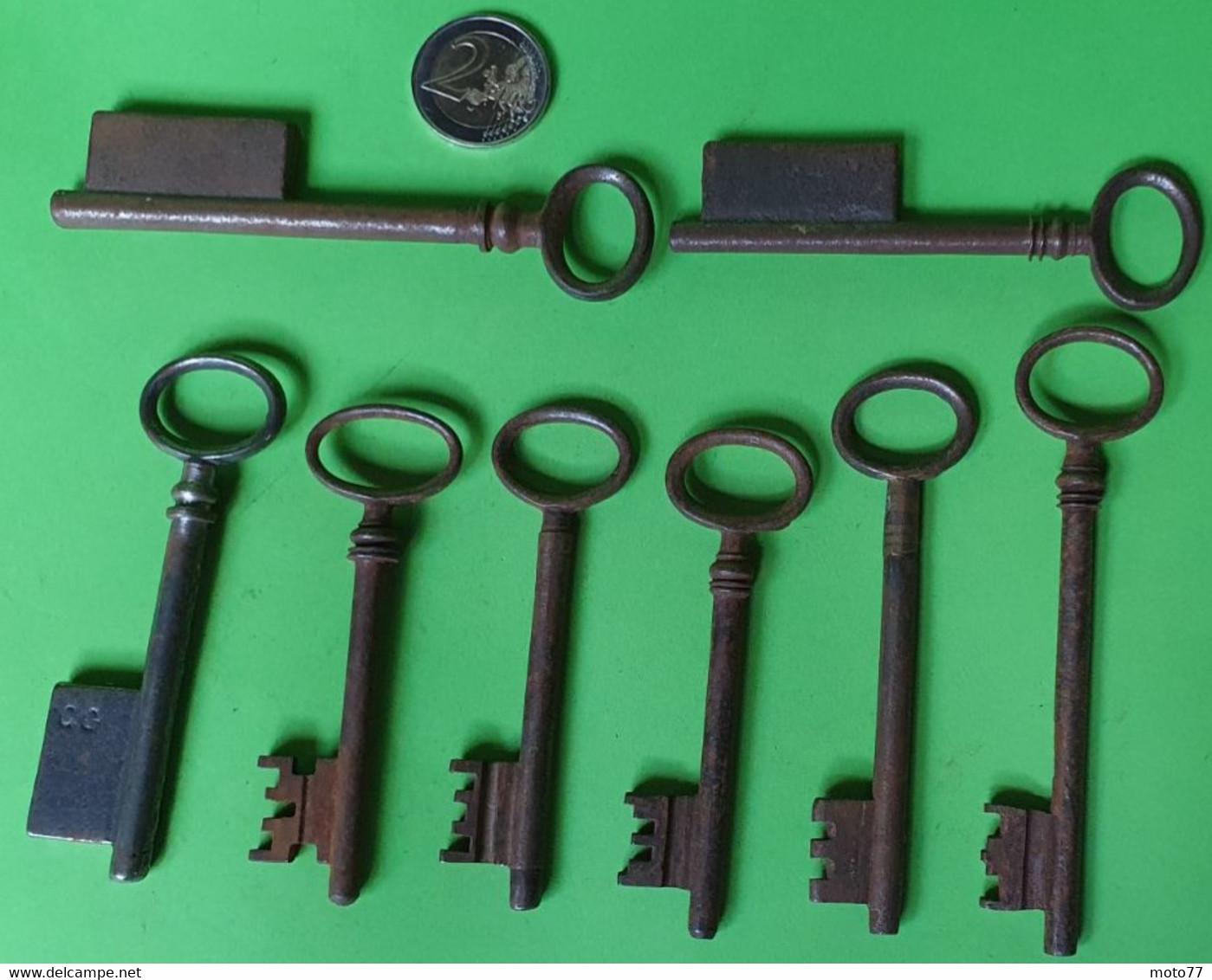 Lot 8 Anciens Outils CLEFS - Pour Porte Armoire Placard - Etat D'usage "dans Leur Jus"- Vers 1930 1950 - Other Apparatus