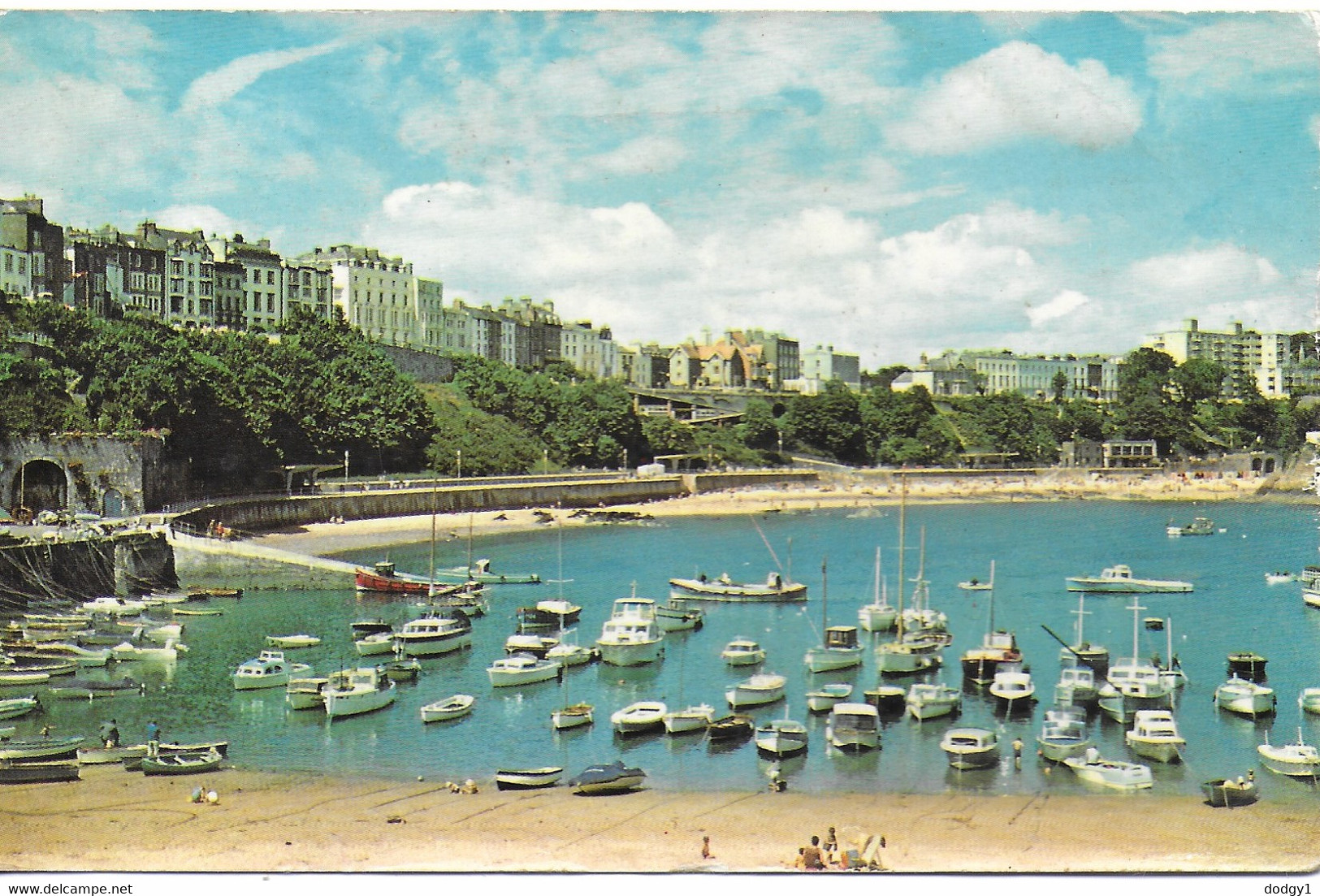 TENBY HARBOUR, PEMBROKESHIRE, WALES. Circa 1970 USED POSTCARD   Tw1 - Pembrokeshire