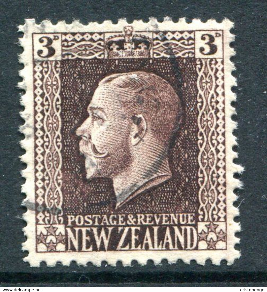 New Zealand 1915-30 KGV - Recess - P.14 X 14½ - 3d Chocolate Used (SG 420b) - Oblitérés