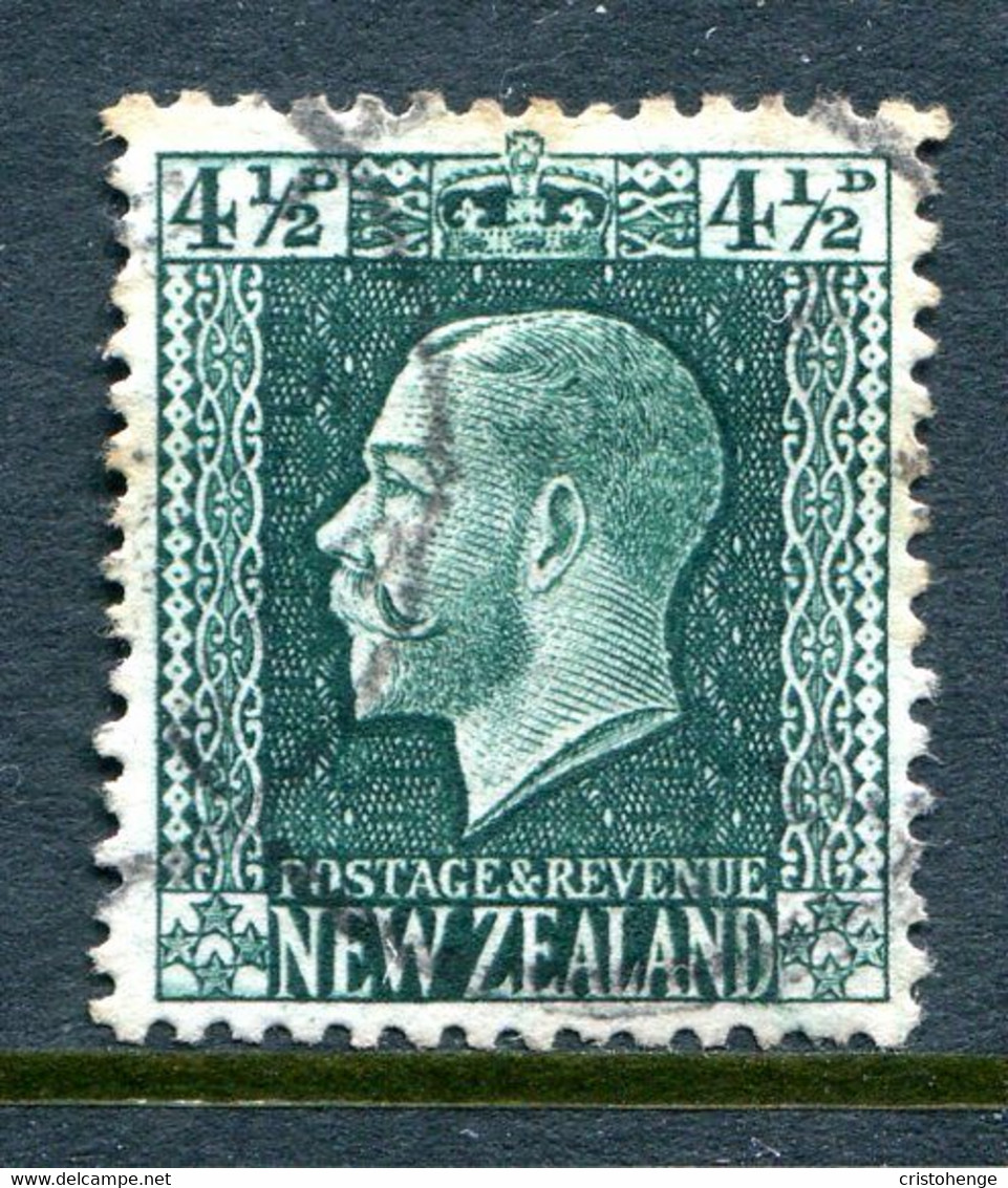 New Zealand 1915-30 KGV - Recess - P.14 X 14½ - 4½d Deep Green Used (SG 423a) - Gebruikt