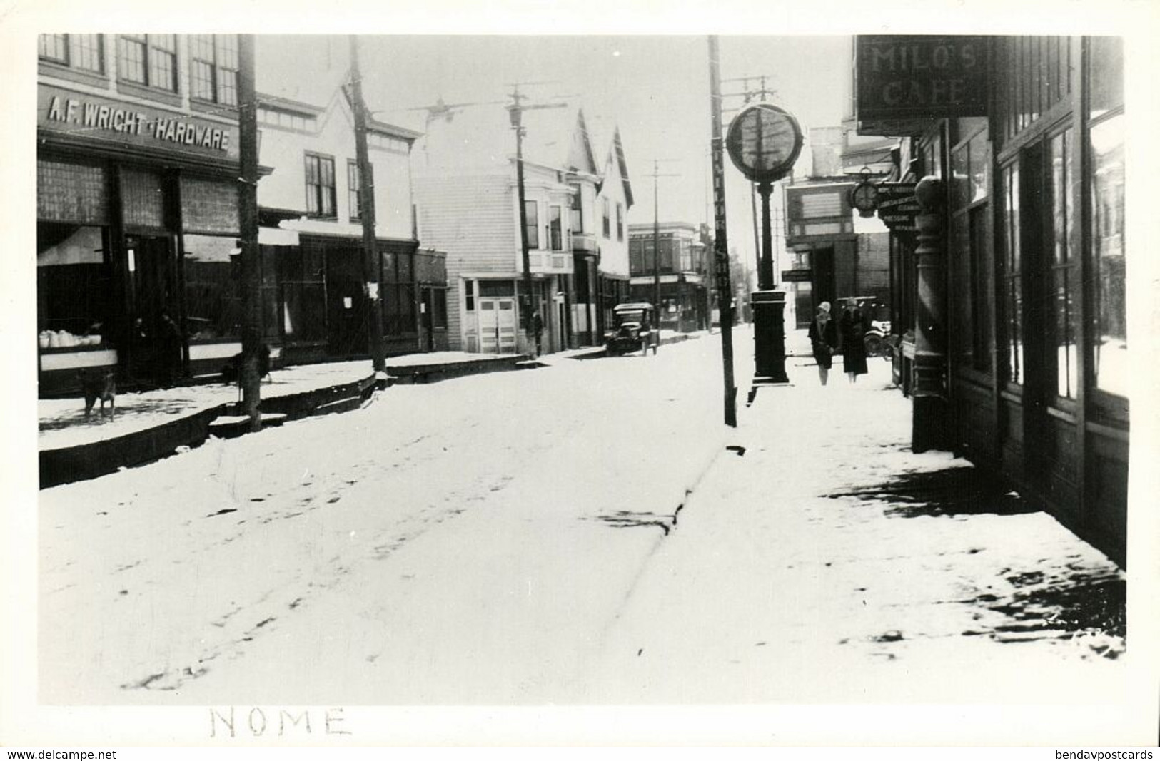 Australia, Queensland, NOME, Street Scene, Milo's Cafe (1950s) RPPC Postcard - Autres & Non Classés