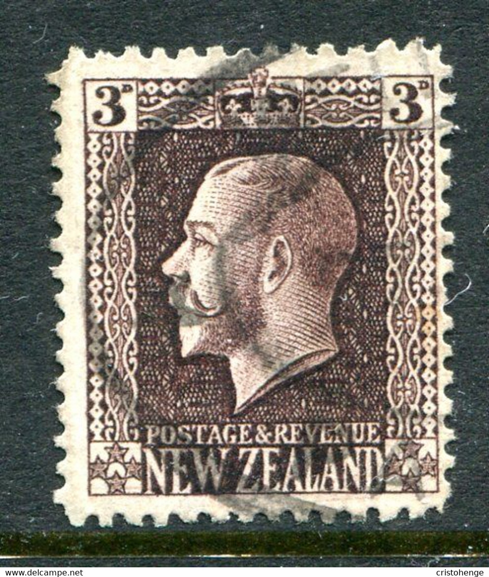 New Zealand 1915-30 KGV - Recess - P.14 - No Wmk. - 3d Chocolate Used (SG 433a) - Usados