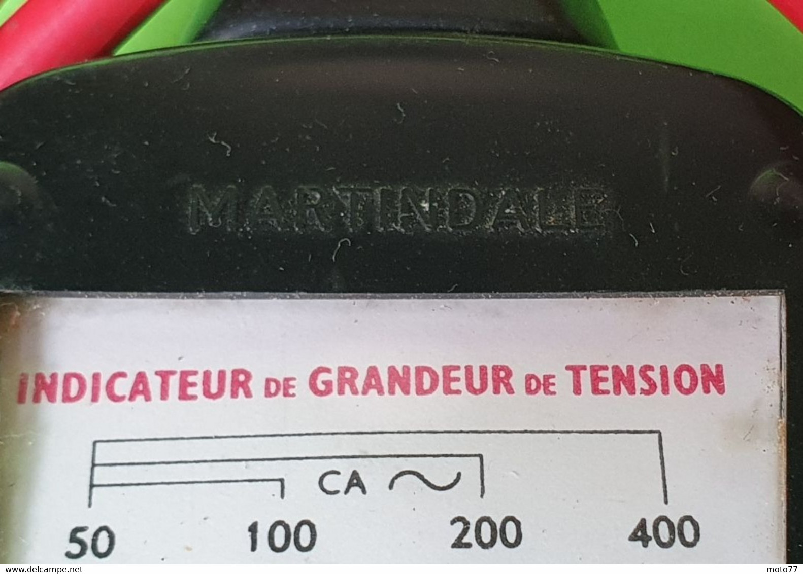 Ancien APPAREIL ÉLECTRIQUE VOLTMÈTRE De 50 à 560 Volts - Touche Et Martindale - FONCTIONNE "neuf De Stock" - Vers 1950 - Otros Aparatos