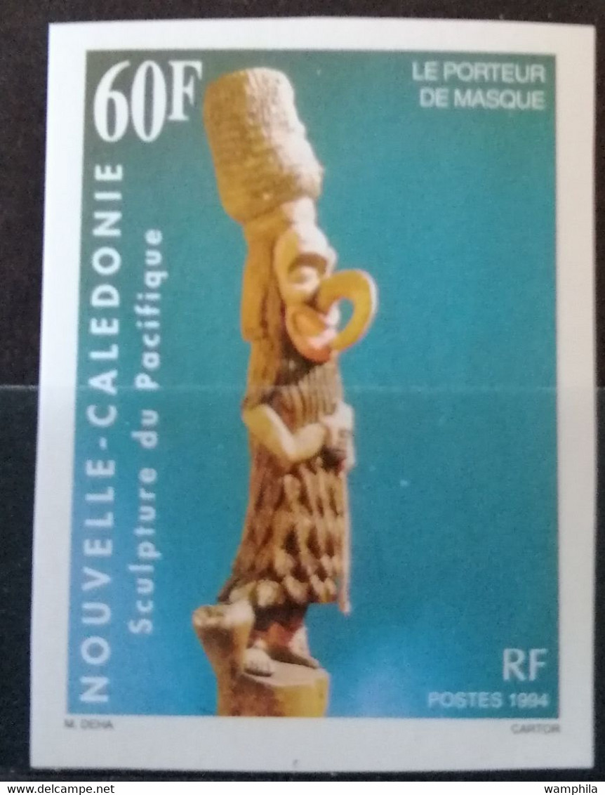 Nouvelle-Calédonie NON DENTELE N°671**. Cote 10€ - Non Dentelés, épreuves & Variétés