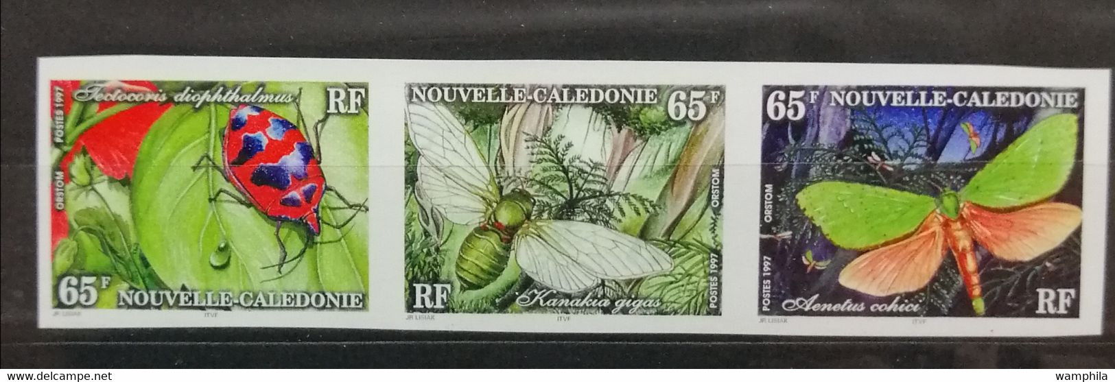 Nouvelle-Calédonie NON DENTELE N°746A**. Papillons. Cote 60€ - Geschnittene, Druckproben Und Abarten