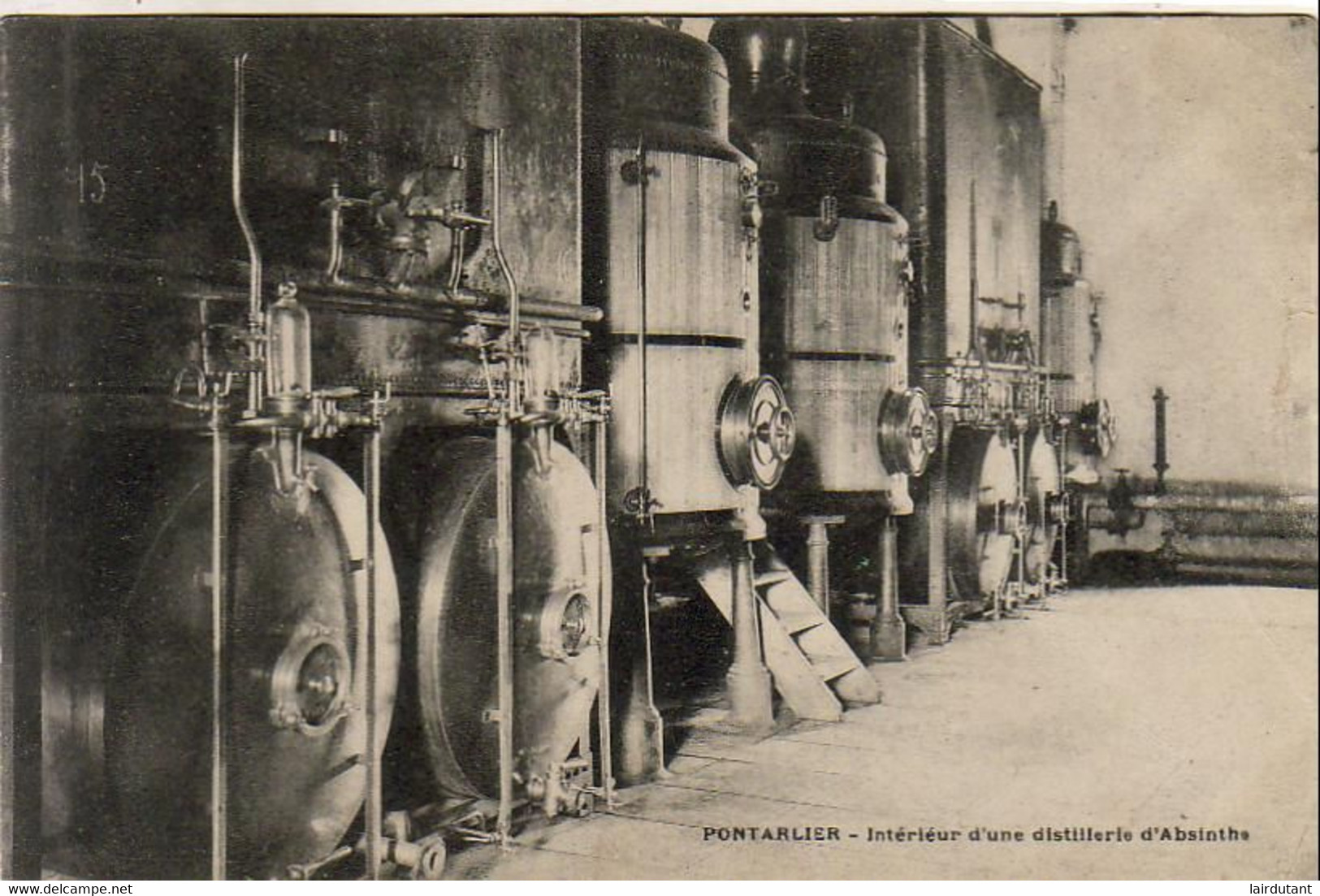 D25   PONTARLIER  Intérieur D'une Distillerie D'Absinthe - Pontarlier